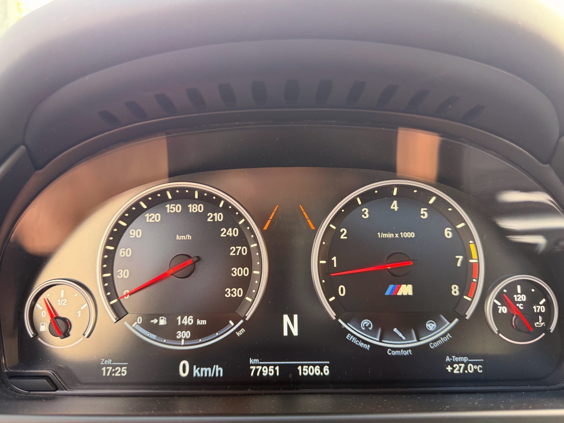 BMW X5 M *** AB BMW SERVICE UND MFK ***-image-11