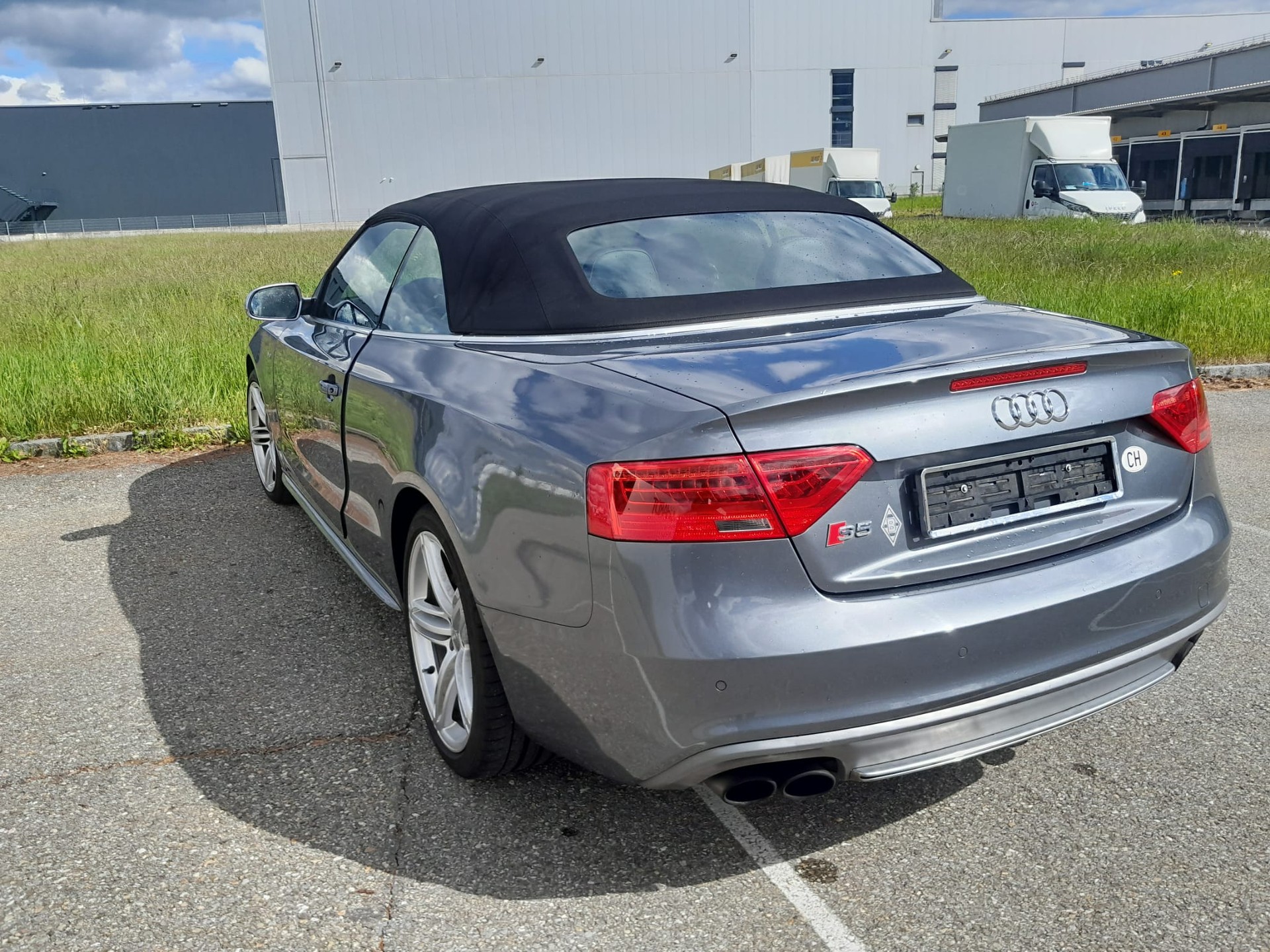 AUDI S5 Cabrio 3.0 TFSI quattro S-tronic-image-3