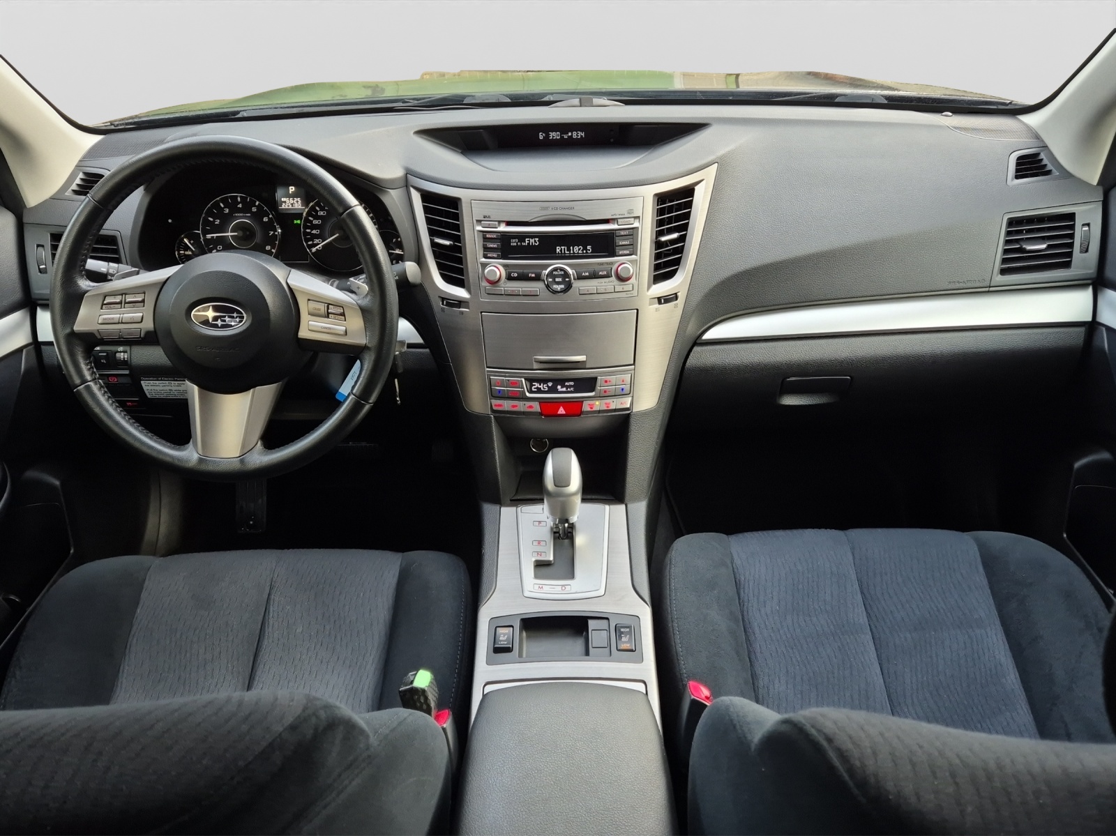 SUBARU Outback 2.5i Swiss Special AWD Lineartronic-image-9