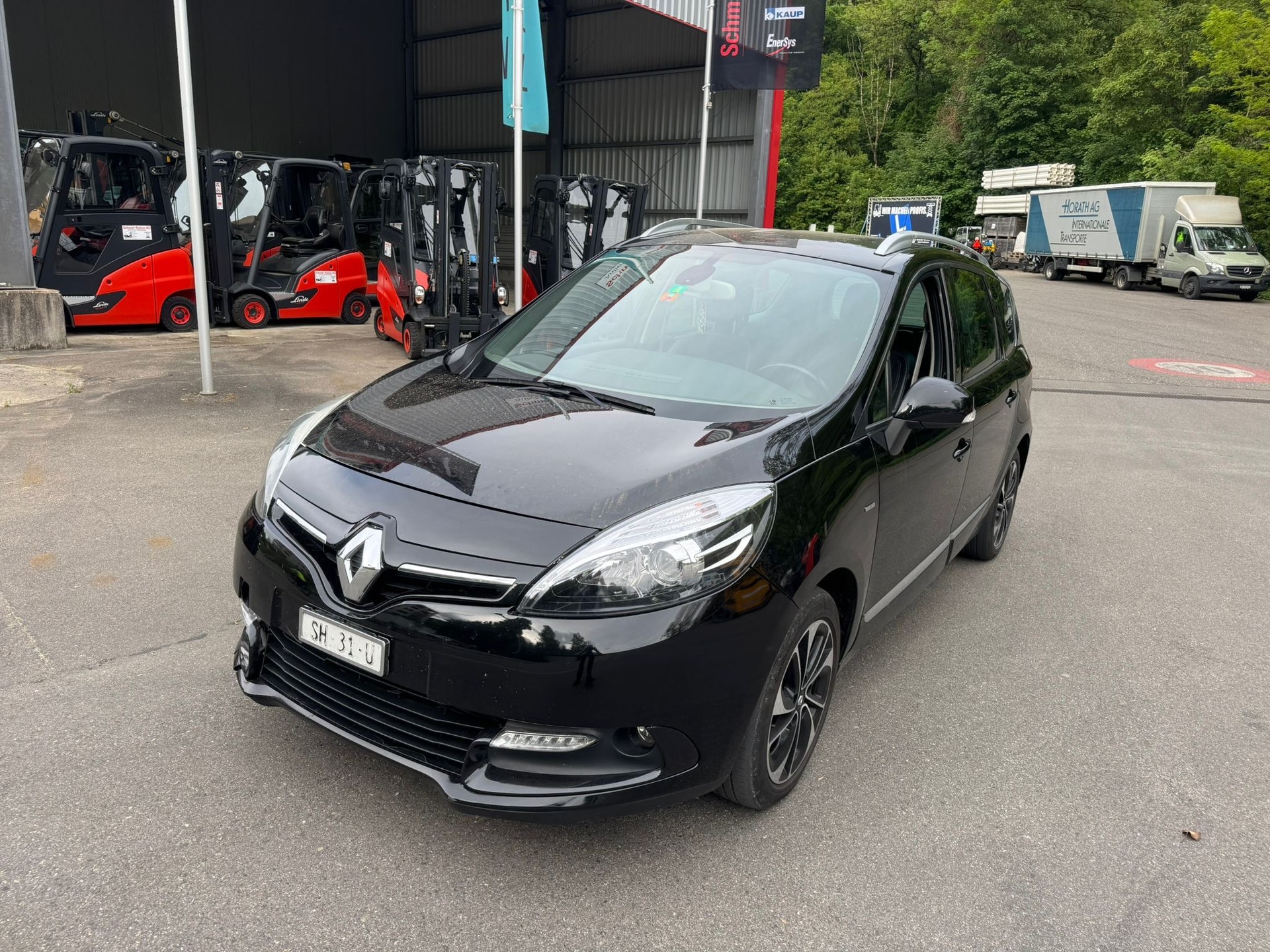 RENAULT Grand Scénic 1.5 dCi Swiss Edition EDC-image-2