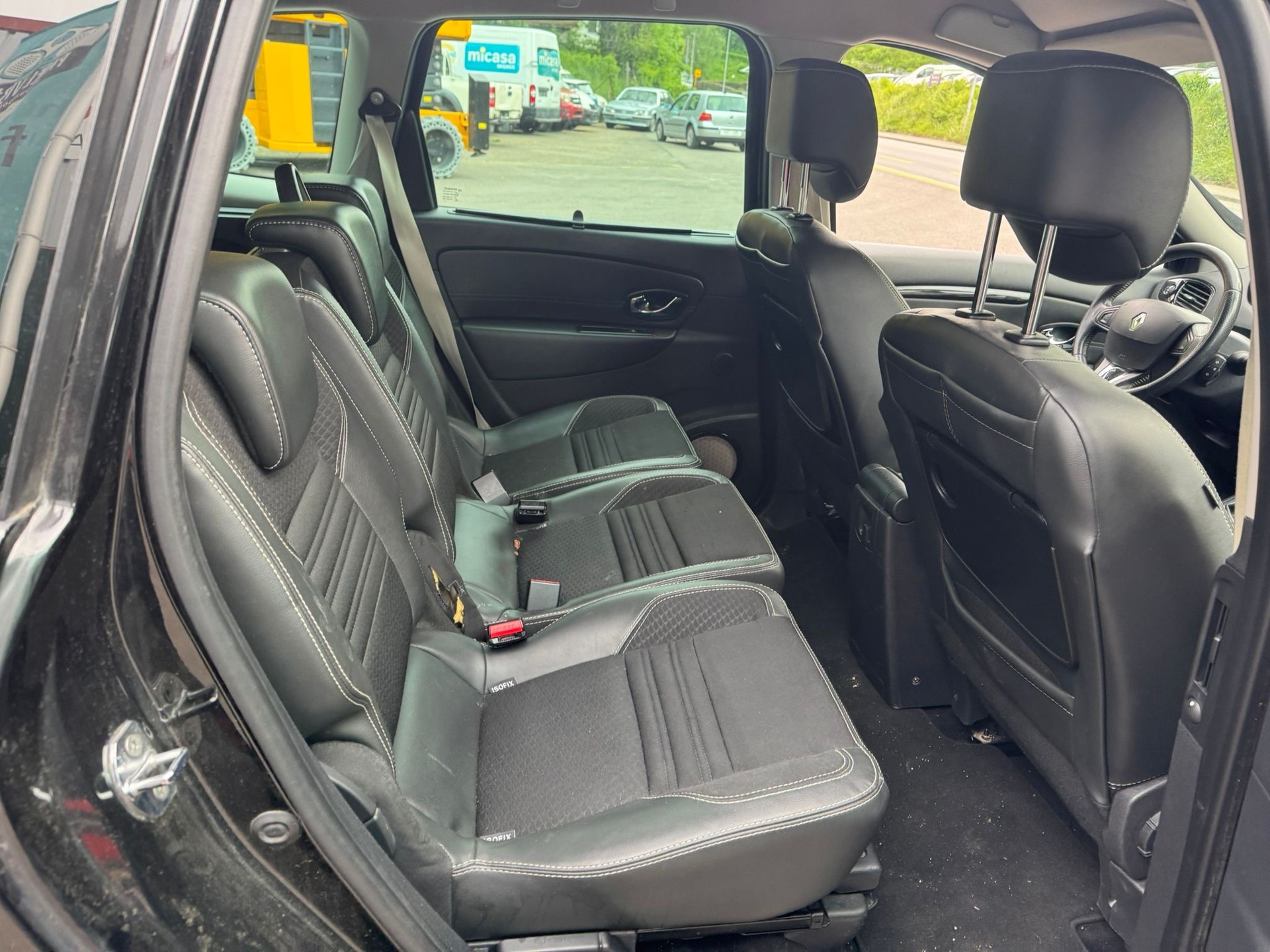 RENAULT Grand Scénic 1.5 dCi Swiss Edition EDC-image-9