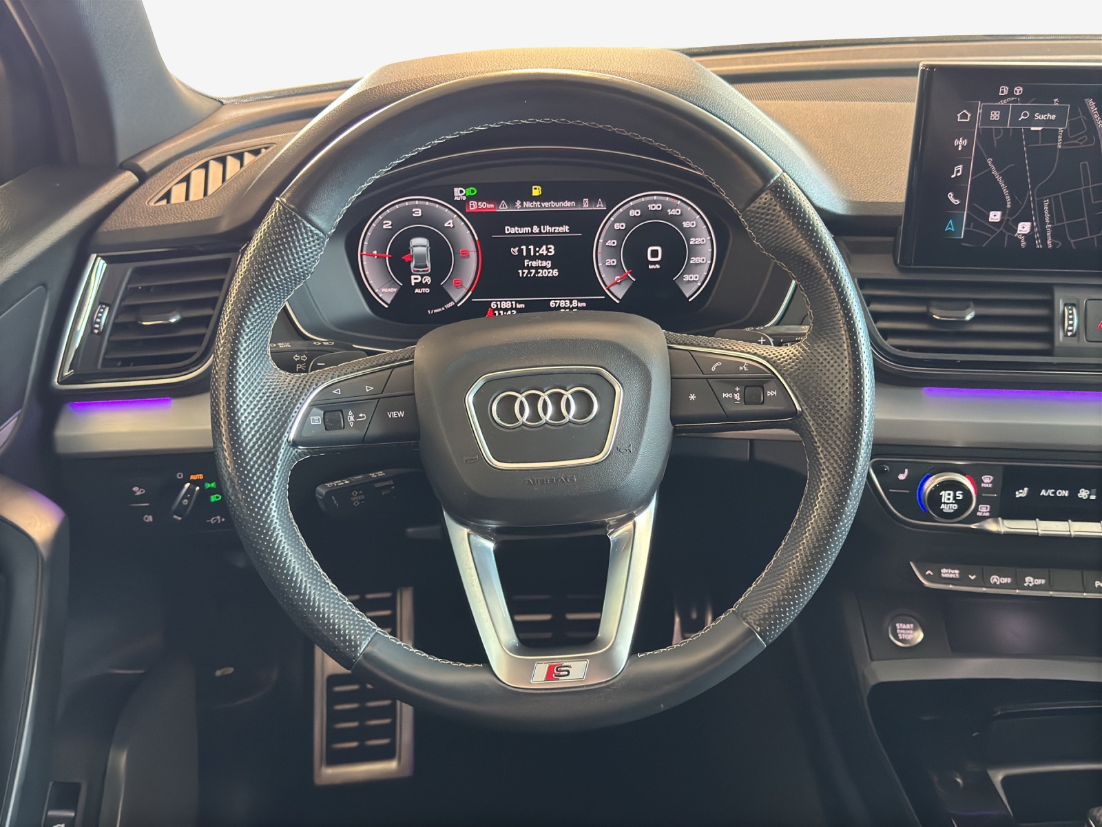 AUDI Q5 Sportback 40 TDI Blackedition quattro S-tronic-image-9
