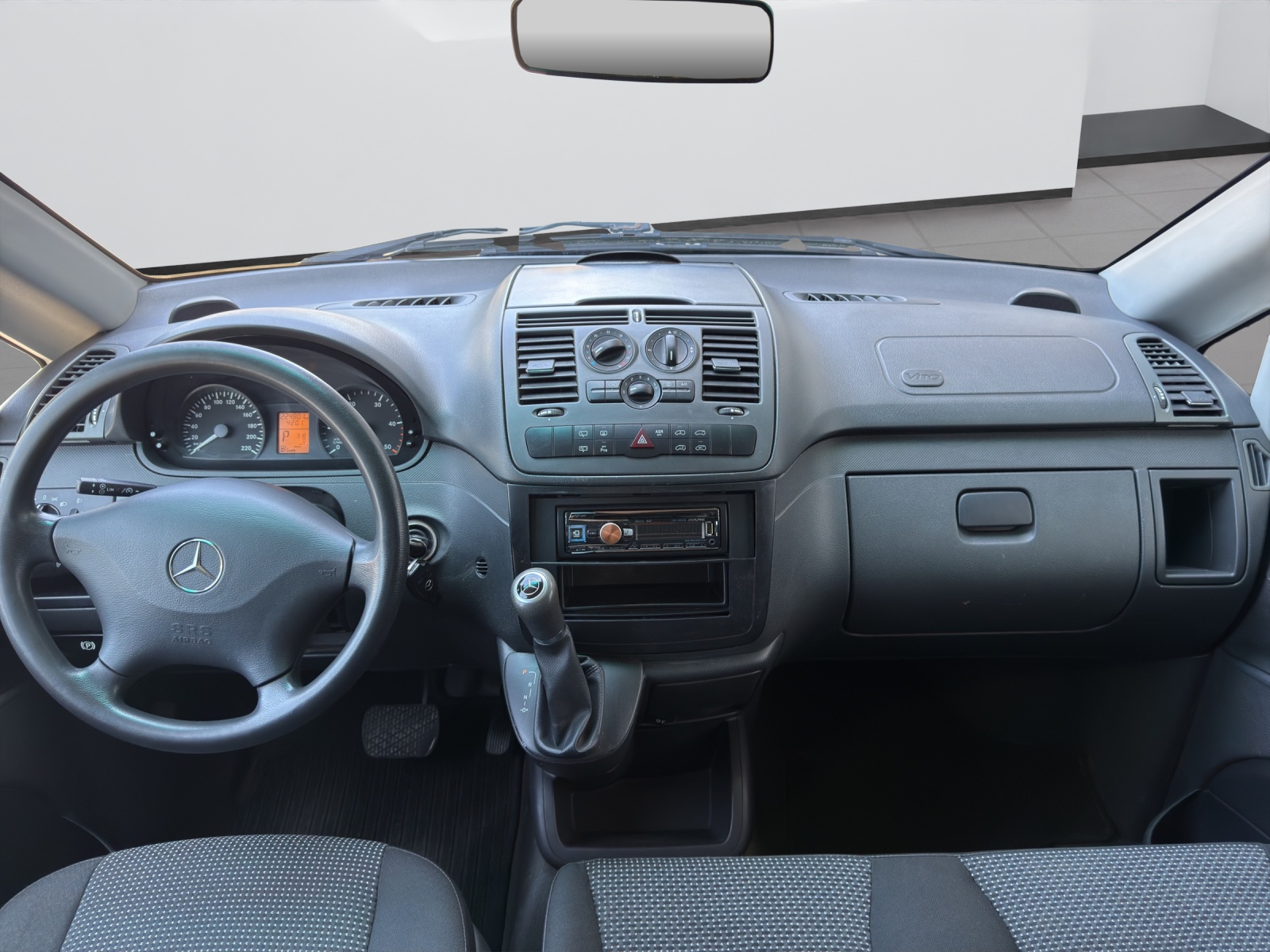 MERCEDES-BENZ Vito 116 CDI Blue Efficiency L A-image-8