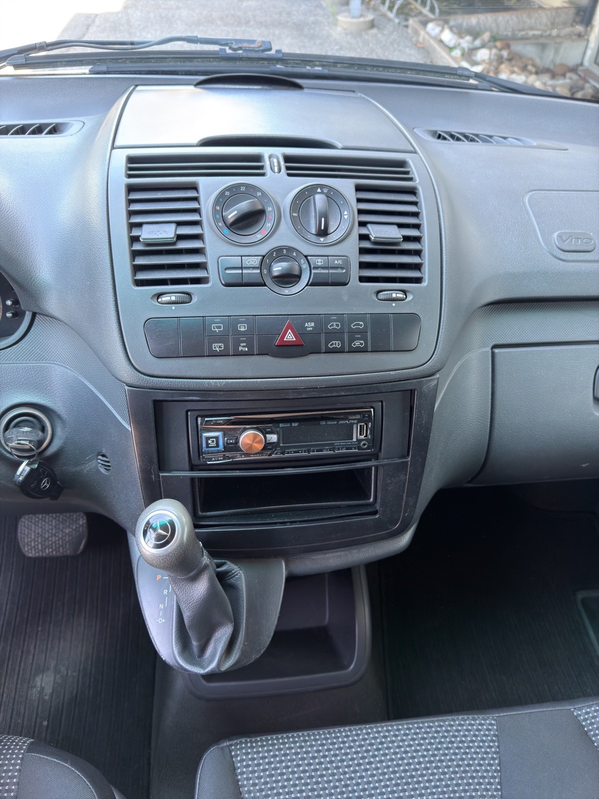 MERCEDES-BENZ Vito 116 CDI Blue Efficiency L A-image-15