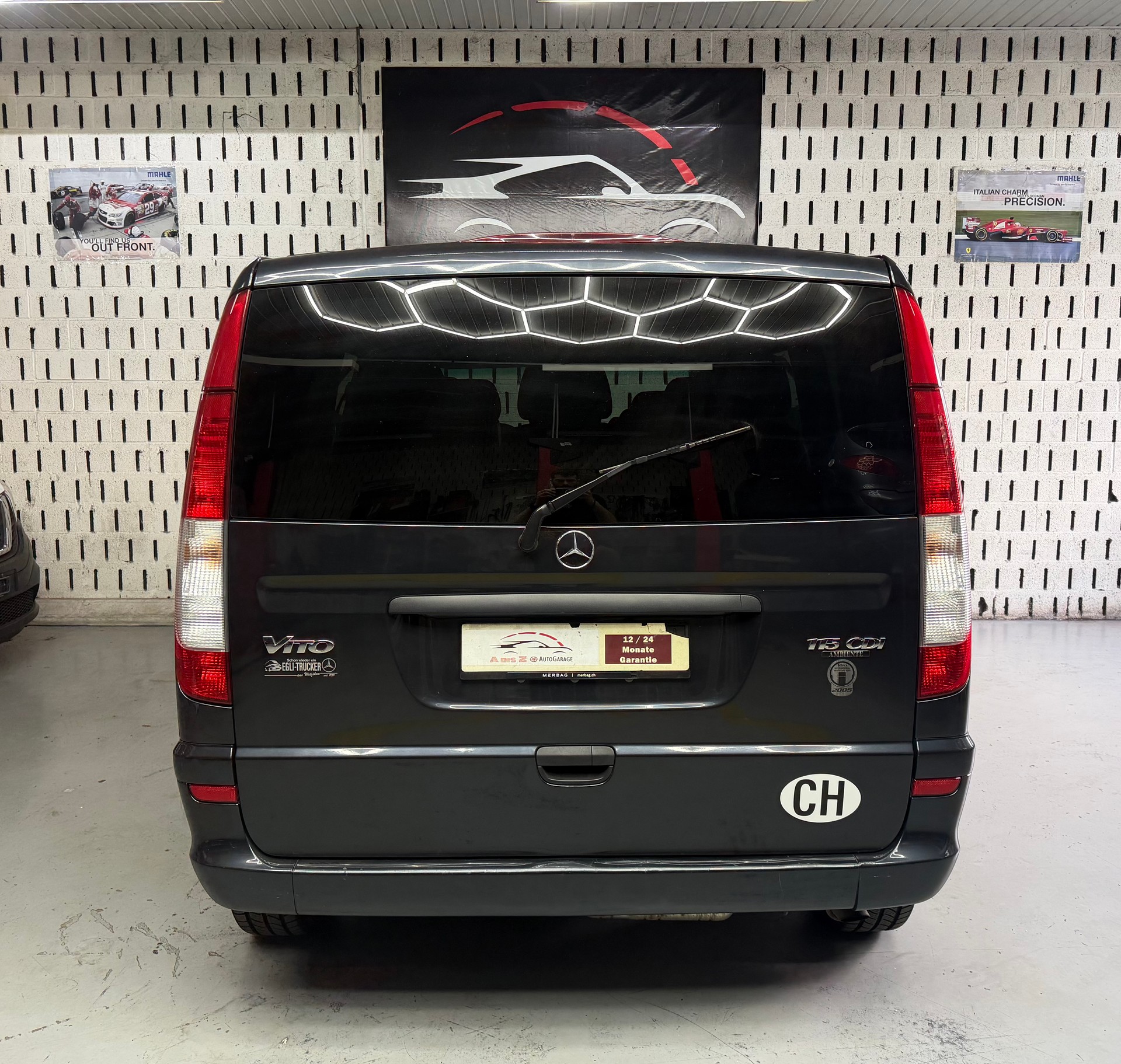 MERCEDES-BENZ Vito 115 CDI-image-8
