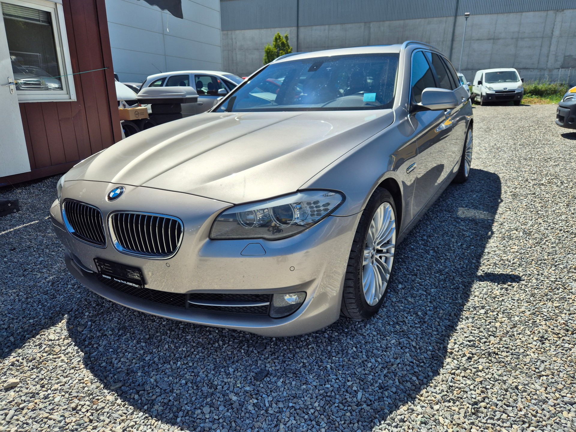 BMW 530d Touring Steptronic-image-1