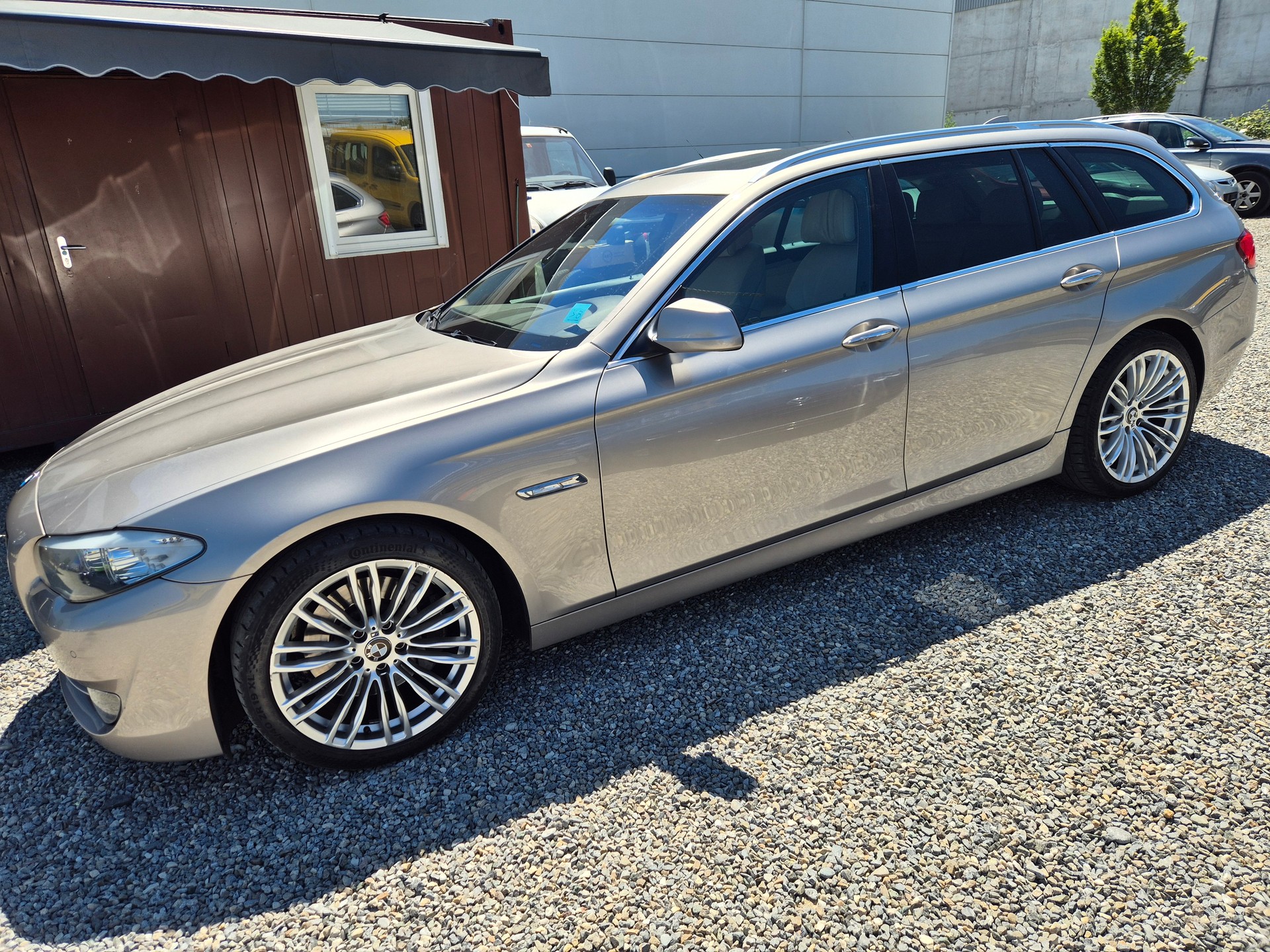 BMW 530d Touring Steptronic-image-4