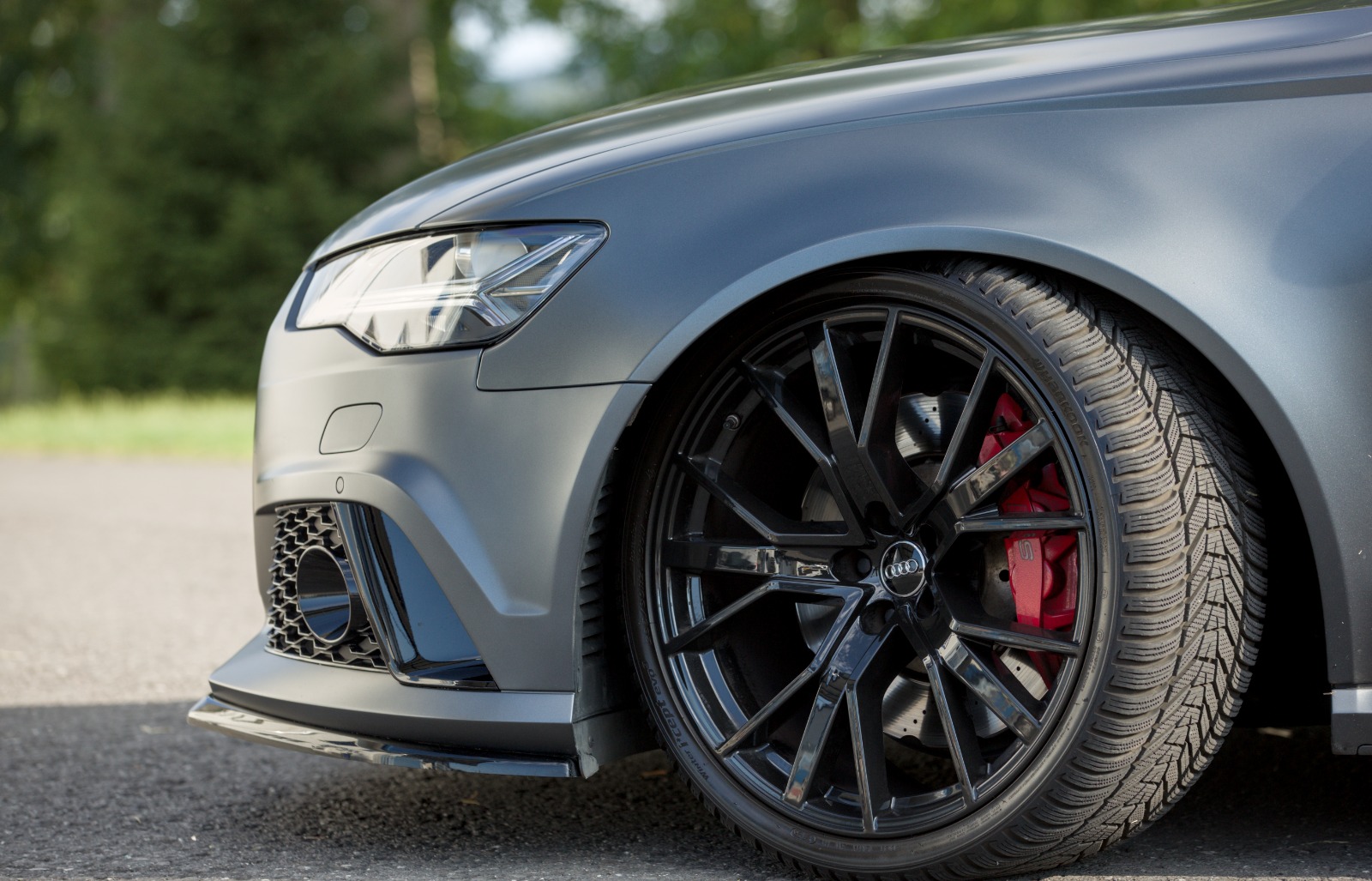 AUDI 4.0 V8 TFSI perform. qu. T-Tr.-image-2