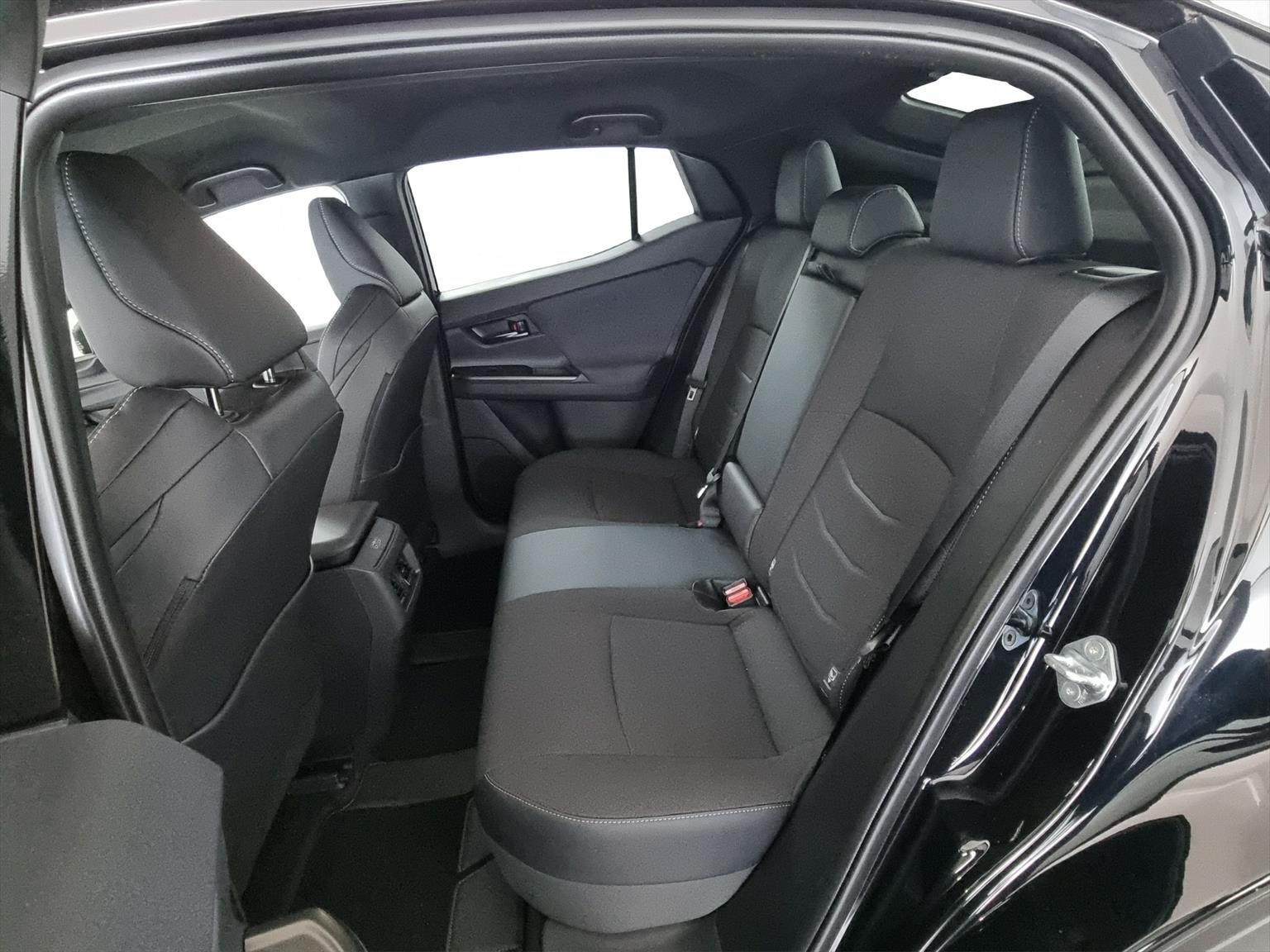 TOYOTA C-HR+ 77 kWh Style FWD-image-6