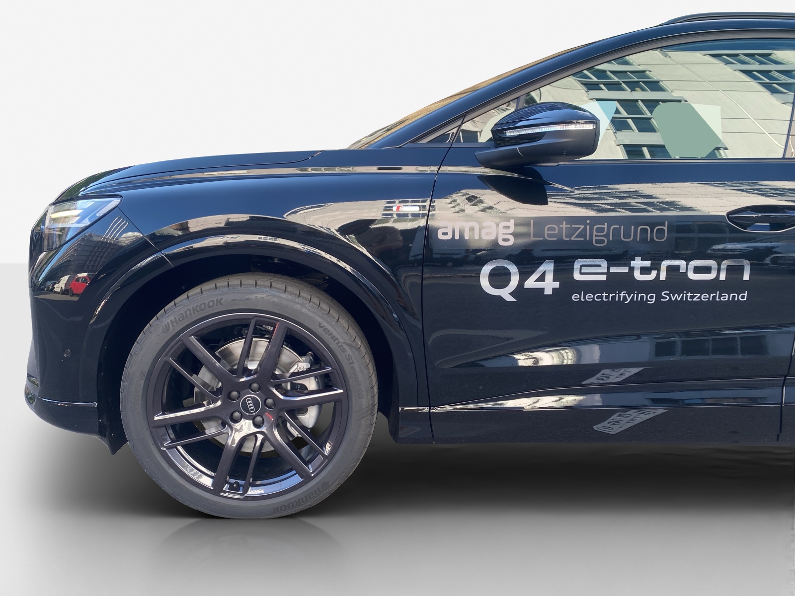 AUDI Q4 e-tron SUV quattro performance-image-14