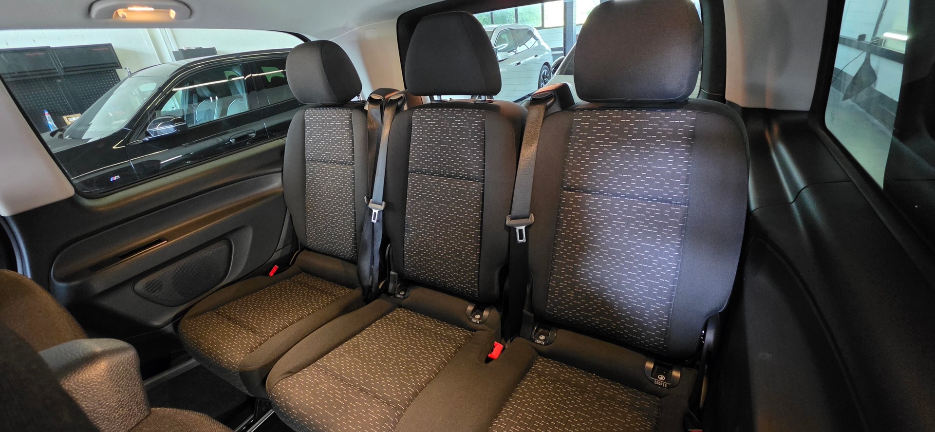 MERCEDES-BENZ Vito 116 CDI Lang Select Tourer 4Matic 9G-Tronic-image-6