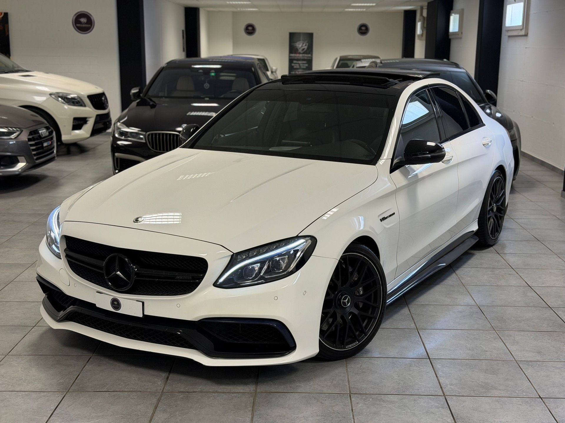 MERCEDES-BENZ C 63 AMG Speedshift-image-0