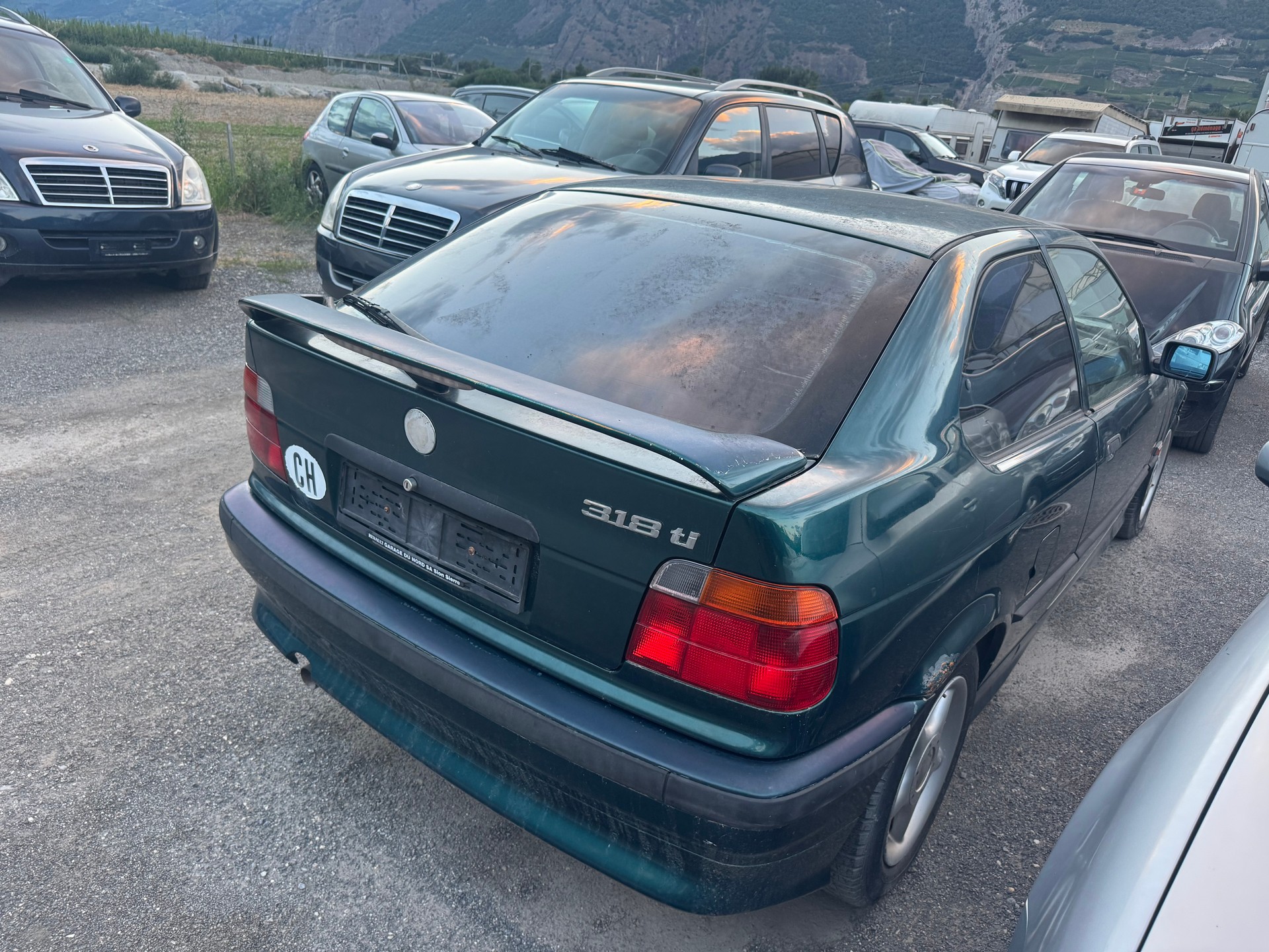 BMW 318ti Compact-image-4