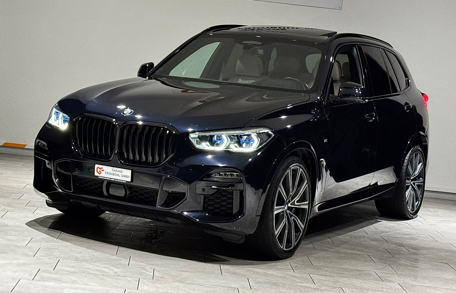 BMW X5 xDrive 40i M-Sport Steptronic | 7 Plätzer | CH |-image-0