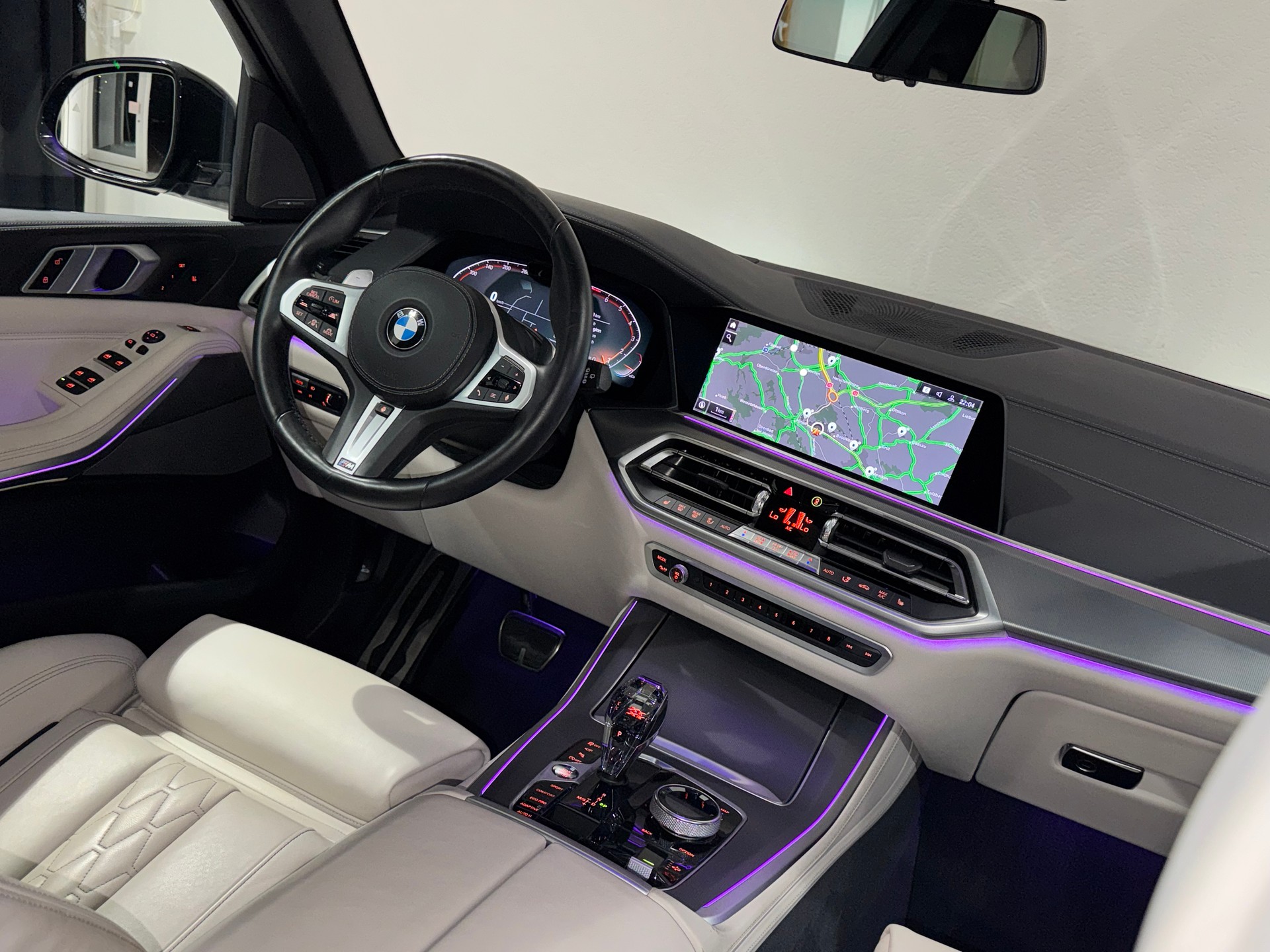 BMW X5 xDrive 40i M-Sport Steptronic | 7 Plätzer | CH |-image-13
