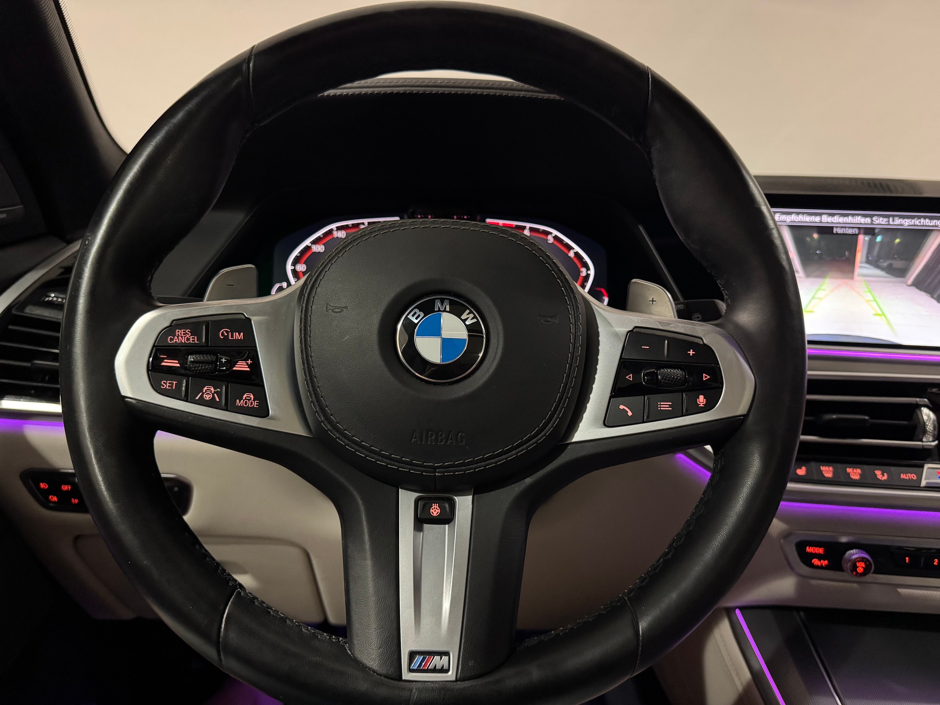 BMW X5 xDrive 40i M-Sport Steptronic | 7 Plätzer | CH |-image-24