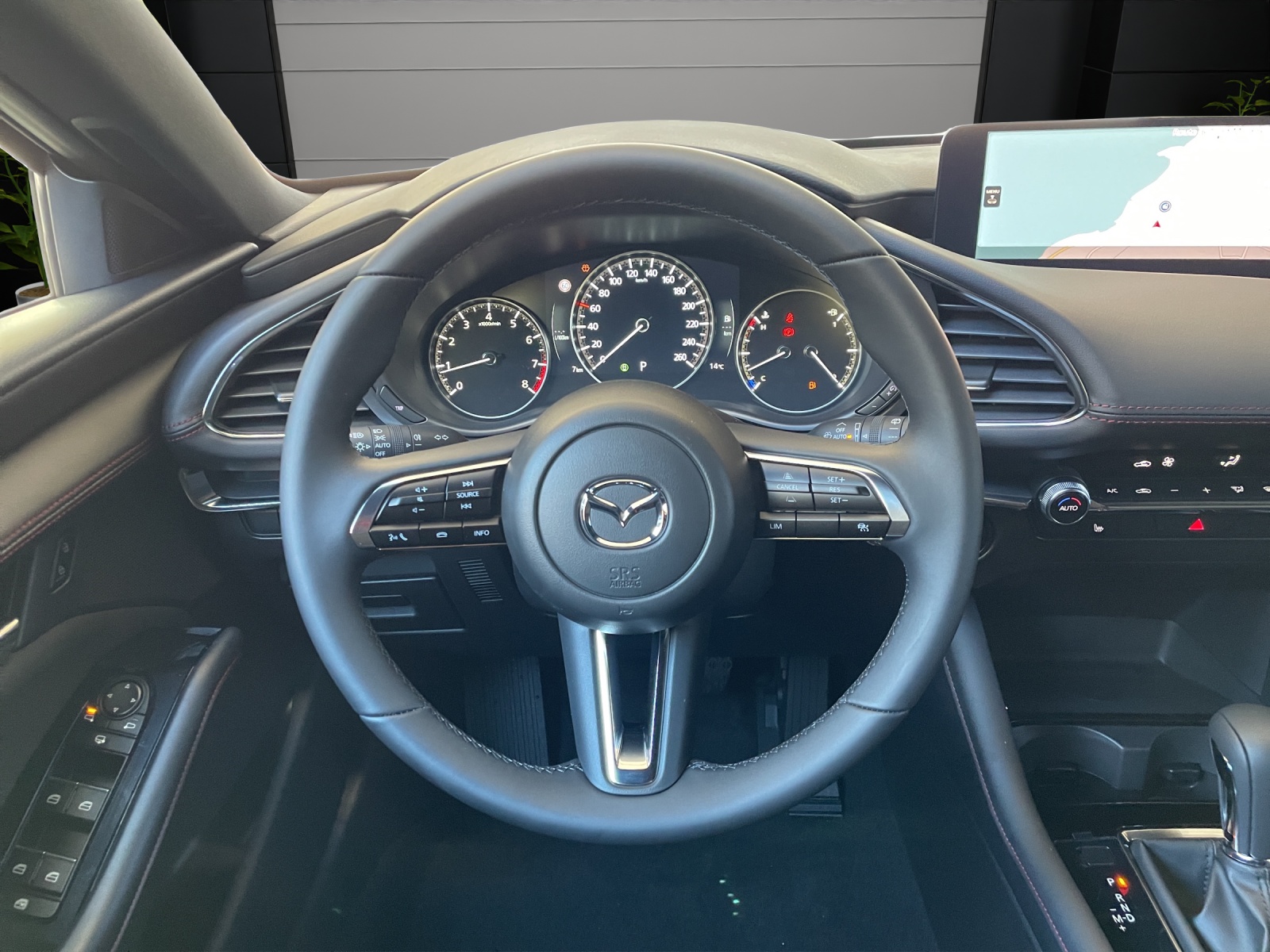 MAZDA 3 Hatchback SKYACTIV-G M Hybrid 140 Homura Automat-image-11