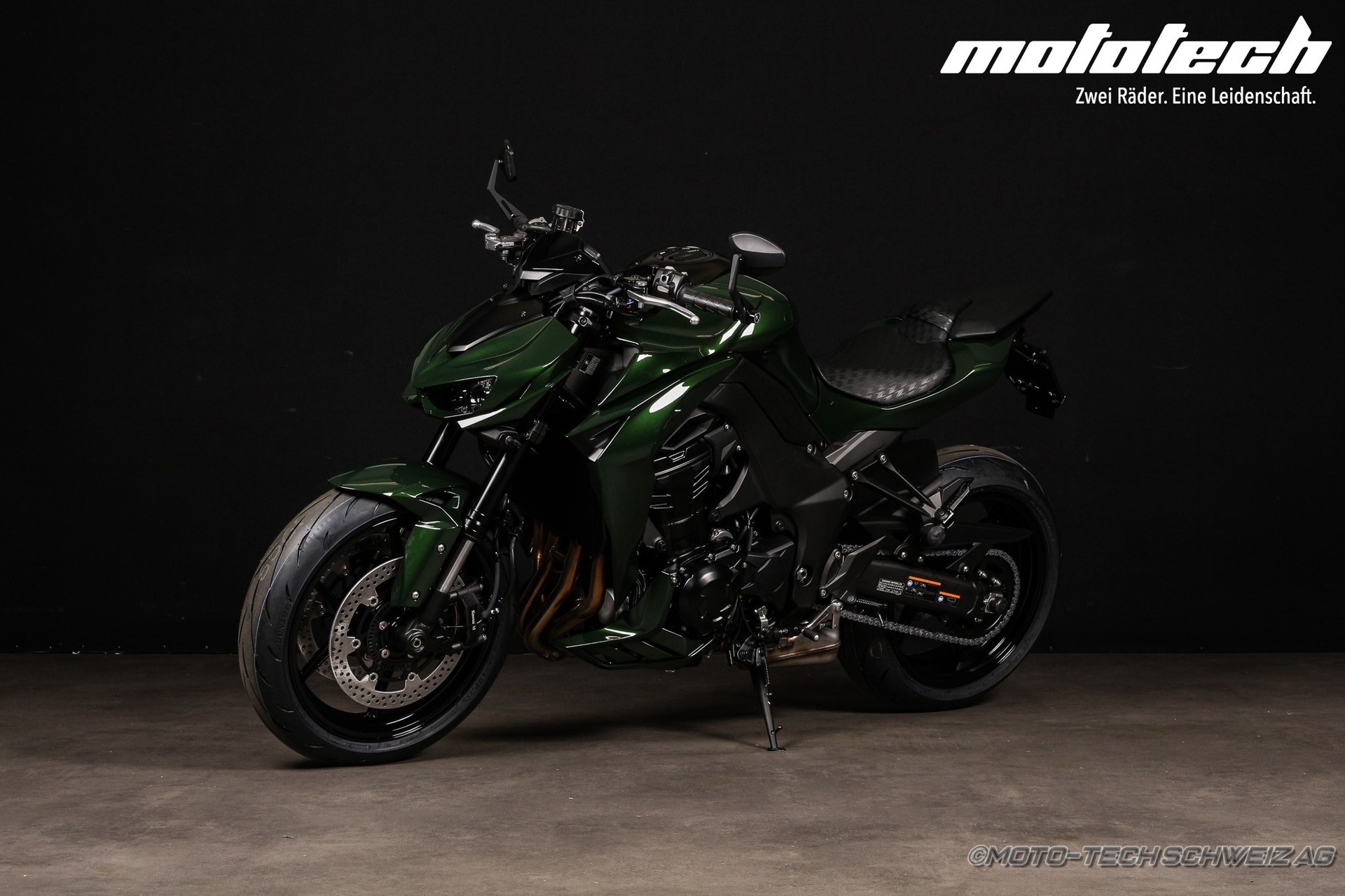 KAWASAKI Z 1100 ASTON GREEN-image-4