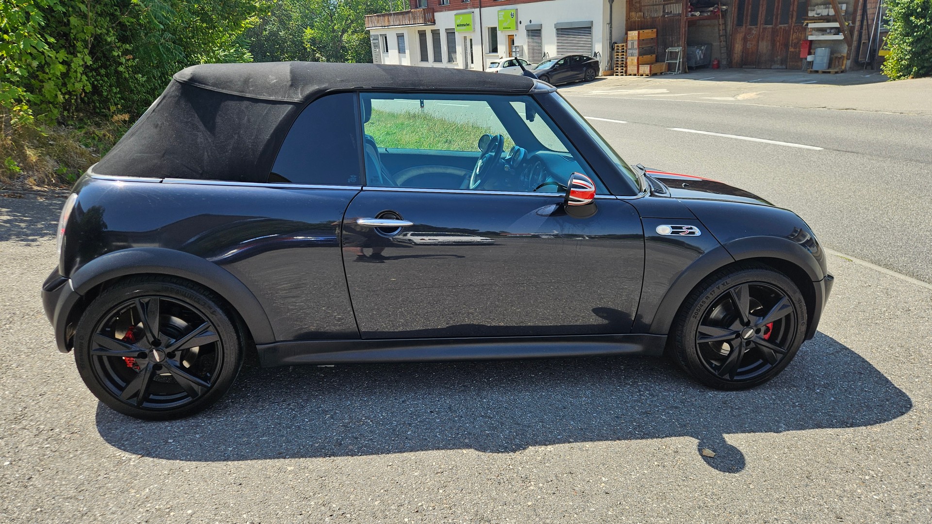 MINI Cooper S John Cooper Works Cabriolet-image-5