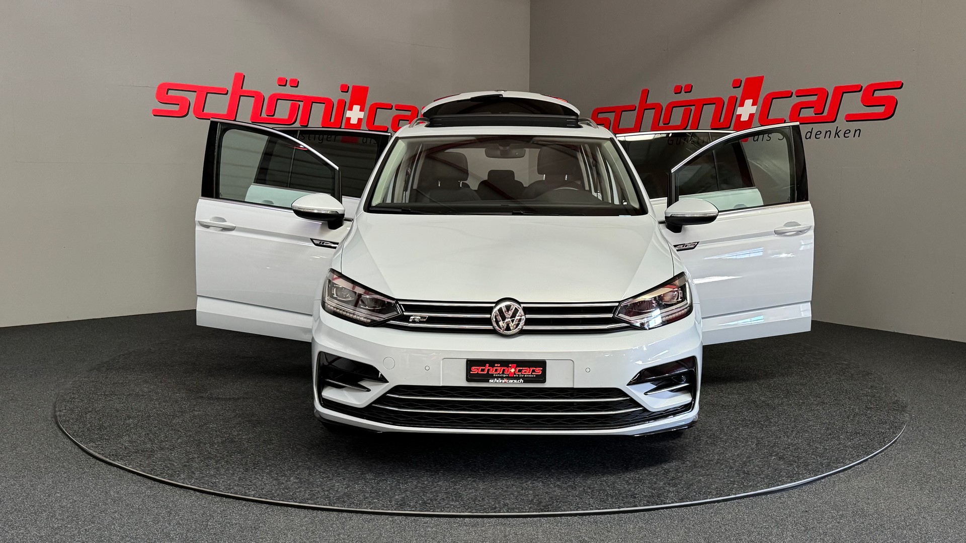 VW Touran 1.4 TSI BlueMotion Technology R-Line DSG-image-9