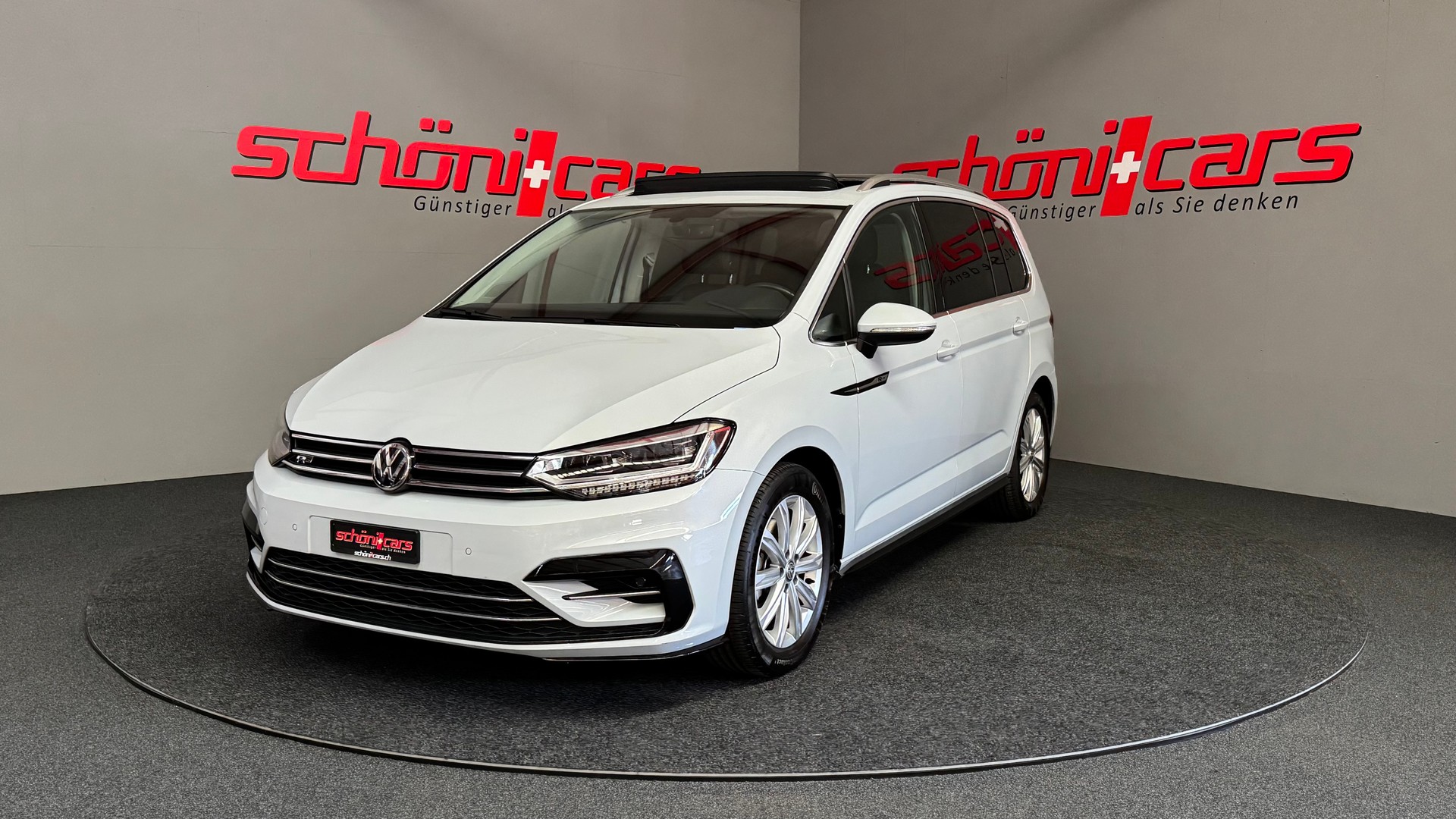 VW Touran 1.4 TSI BlueMotion Technology R-Line DSG-image-0