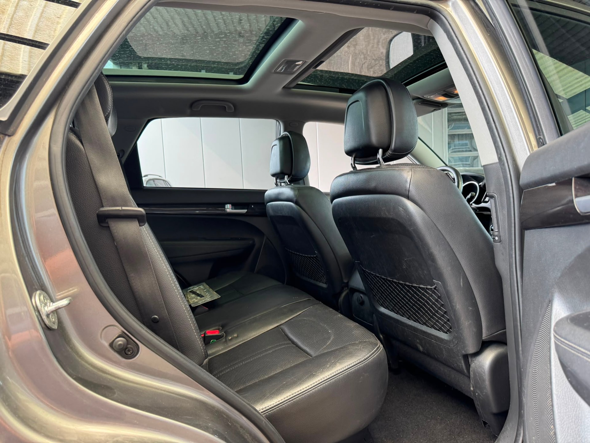 KIA Sorento 2.2 CRDI Style Automatic-image-14