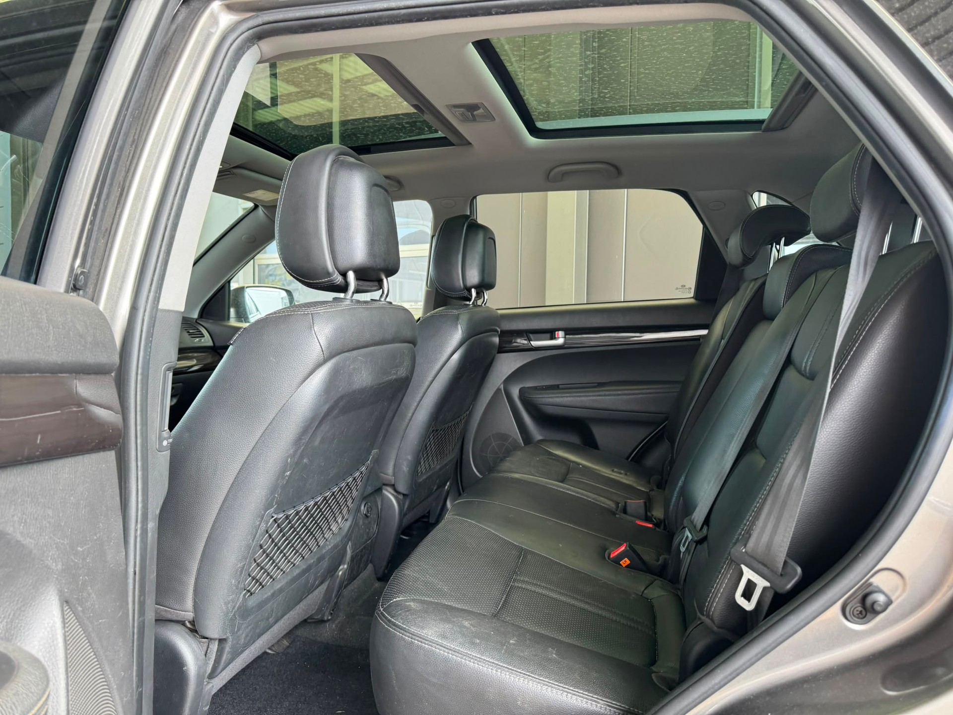 KIA Sorento 2.2 CRDI Style Automatic-image-13