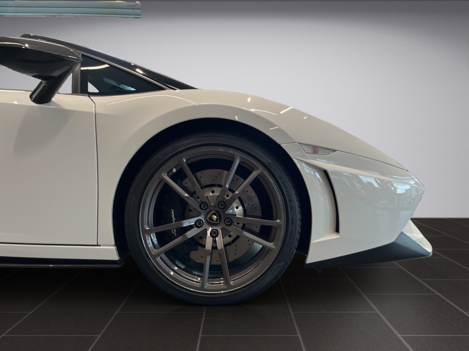 LAMBORGHINI Gallardo Spyder 5.2 E-Gear Performante-image-8