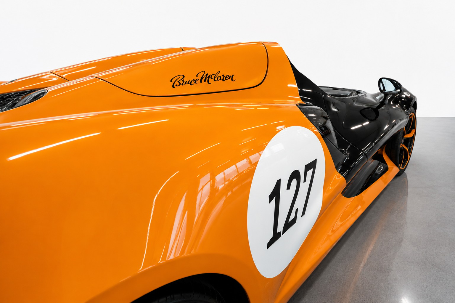 McLAREN ELVA – 1 von 149: Das ultimative MSO Hypercar – Formel 1 für die Strasse-image-10