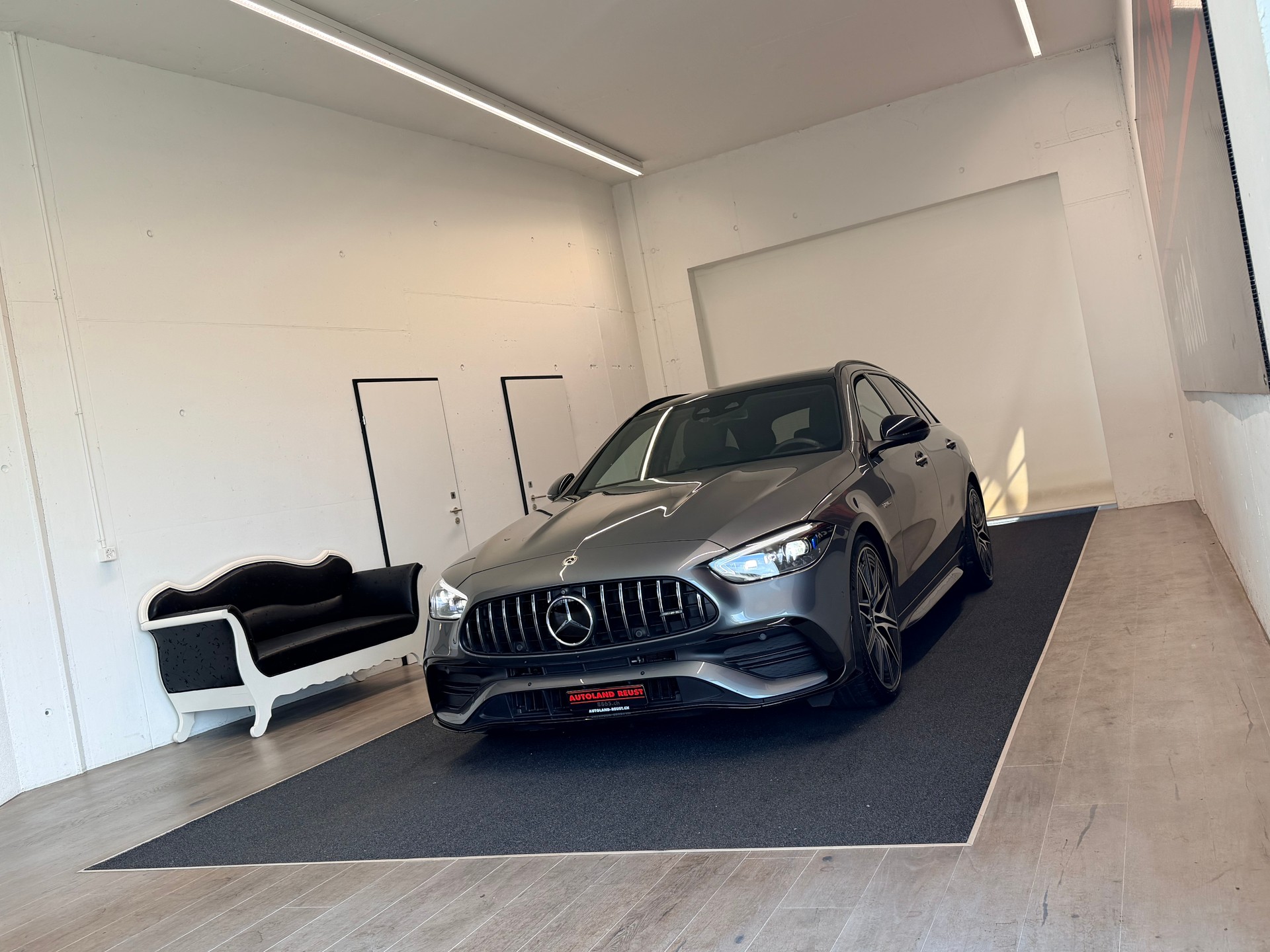 MERCEDES-BENZ C 43 AMG T 4 Matic-image-2
