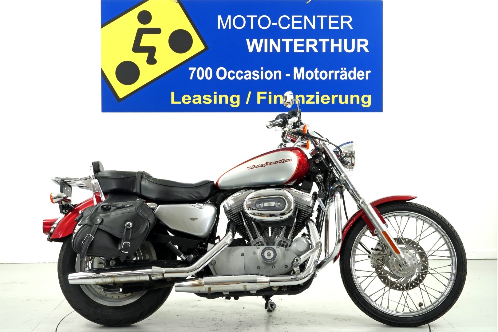 HARLEY-DAVIDSON XLH 883 C
