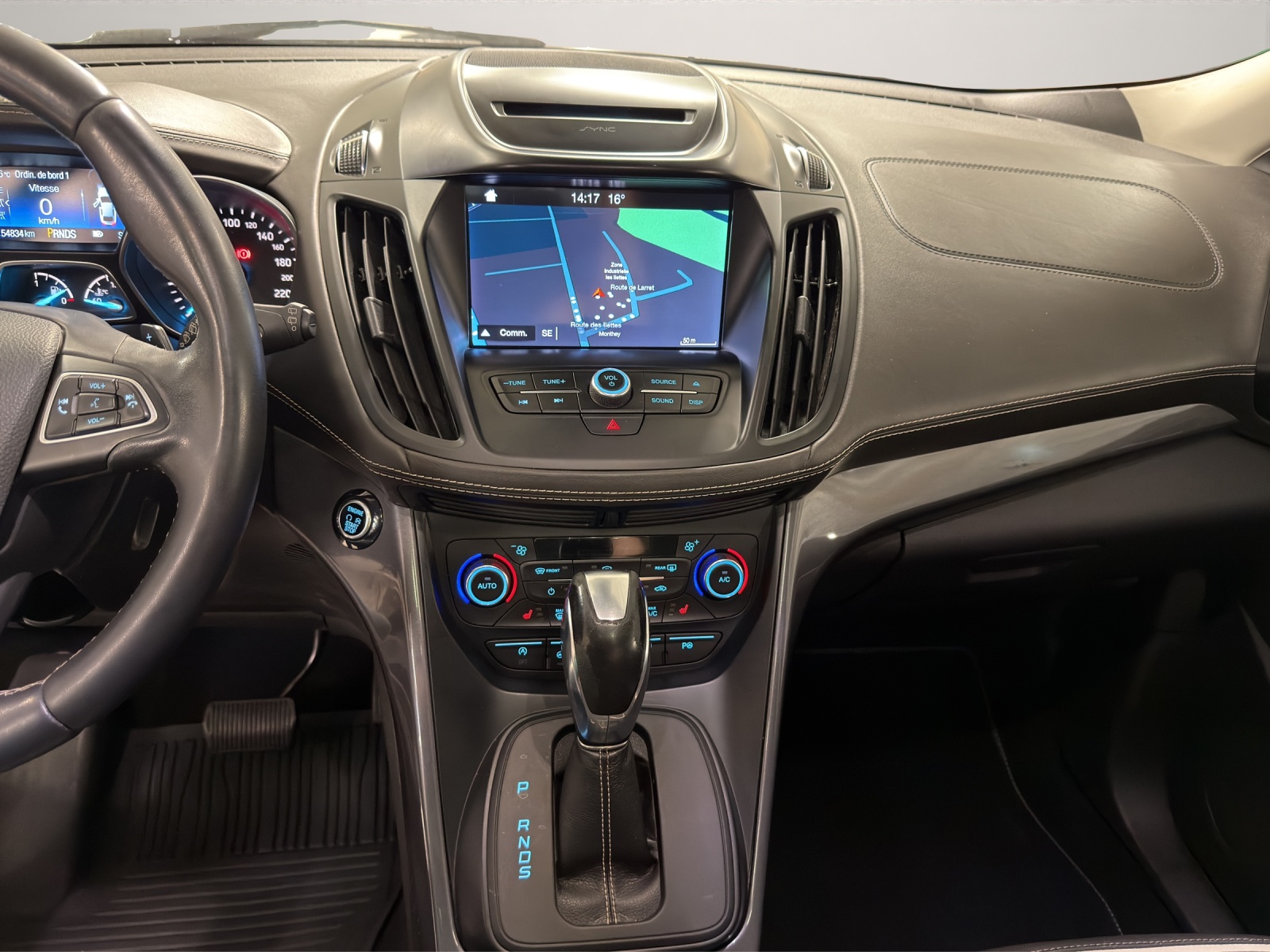FORD Kuga 2.0 TDCi 180 Vignale FPS-image-9