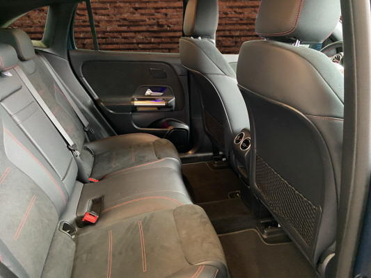 MERCEDES-BENZ EQA 250 AMG Line AMG Line-image-11