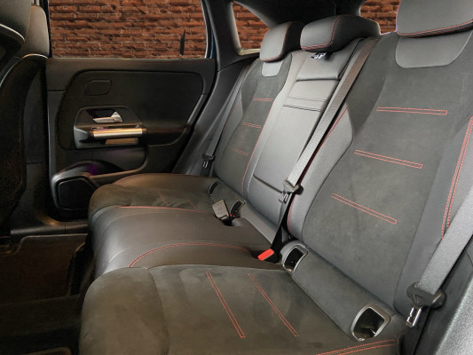 MERCEDES-BENZ EQA 250 AMG Line AMG Line-image-12