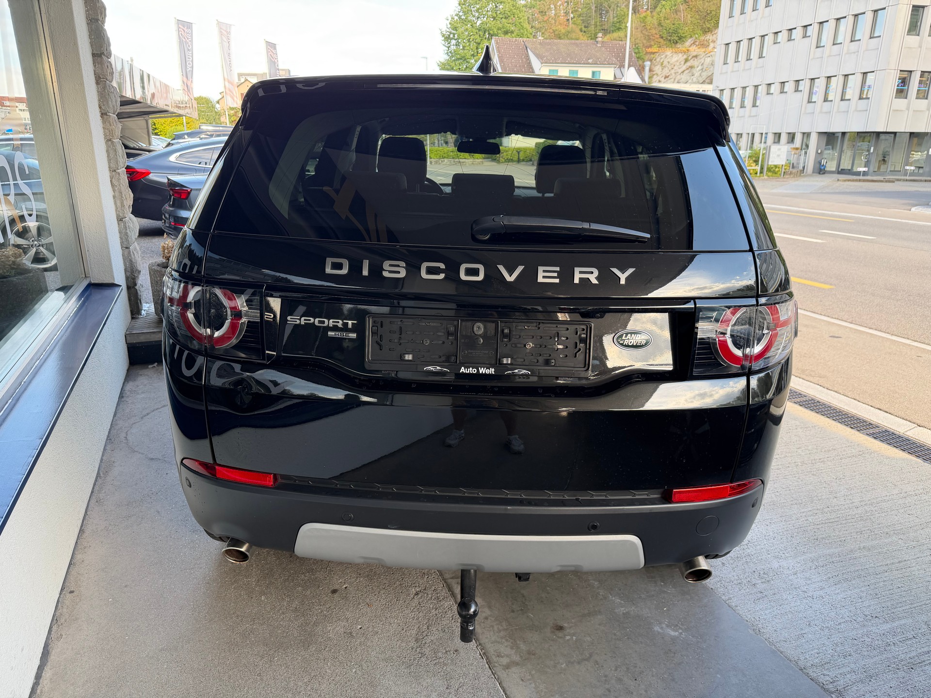 LAND ROVER Discovery Sport 2.0 Si4 Pure AT9-image-5