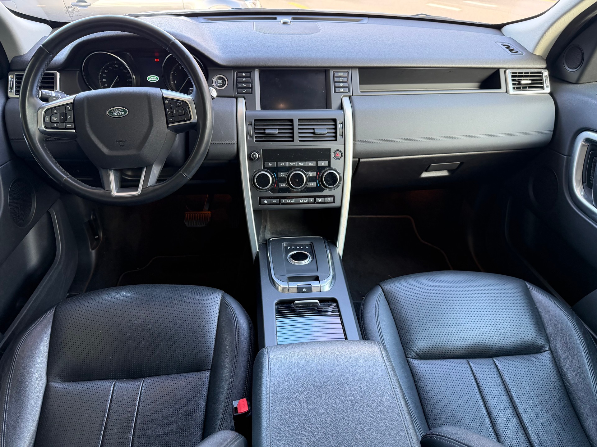 LAND ROVER Discovery Sport 2.0 Si4 Pure AT9-image-7