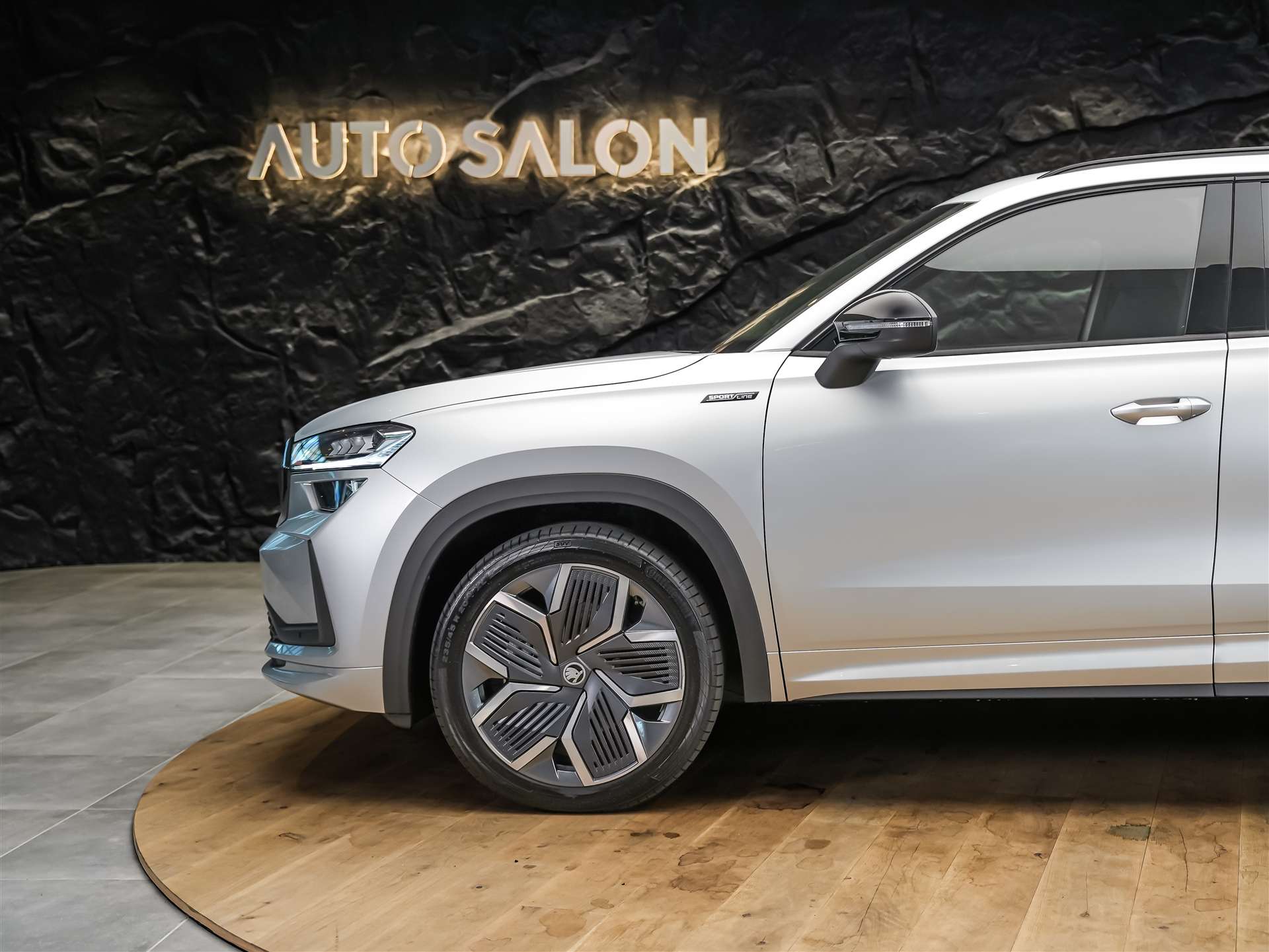 SKODA Kodiaq 2.0 TDI Sportline 4x4 *Werksgarantie*Matrix LED*AHK*-image-15