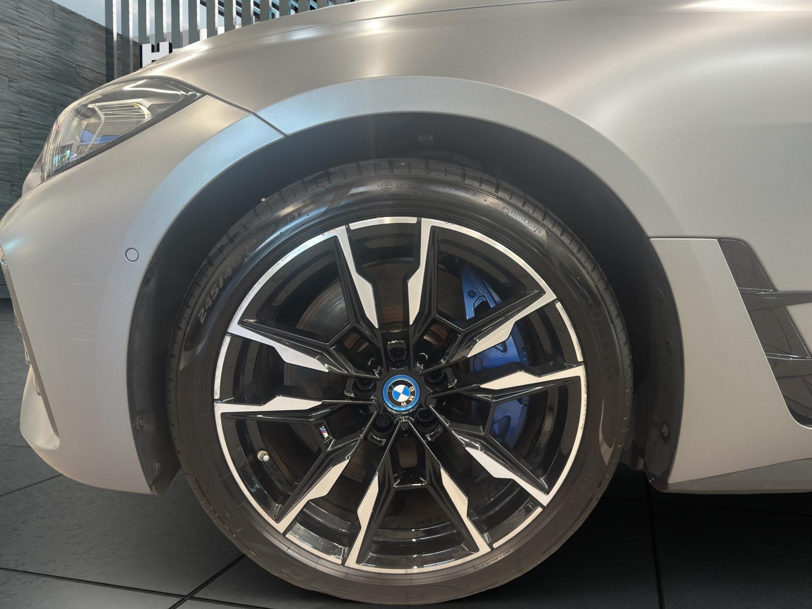 BMW i4 M50 M AERODYNAMIKPAKET-image-9