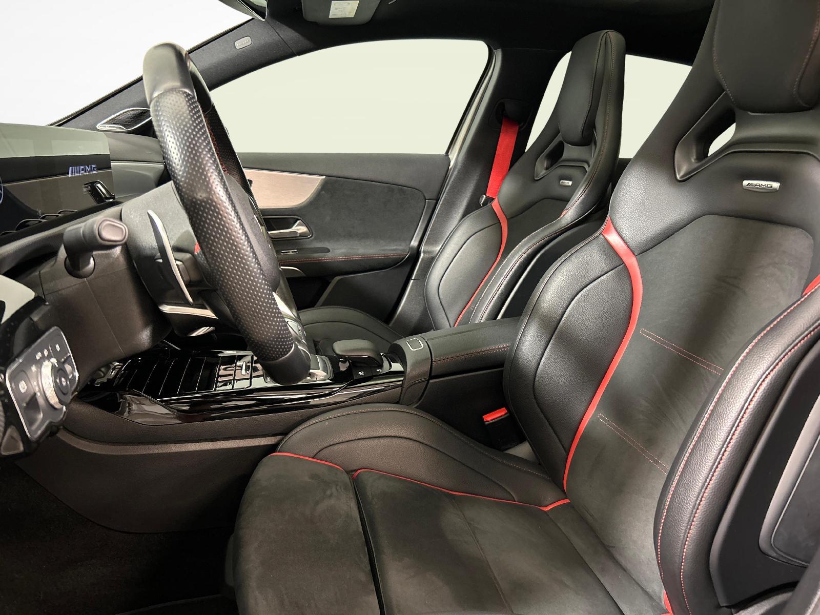 MERCEDES-BENZ A-Klasse W177 A 35 AMG 4matic-image-2