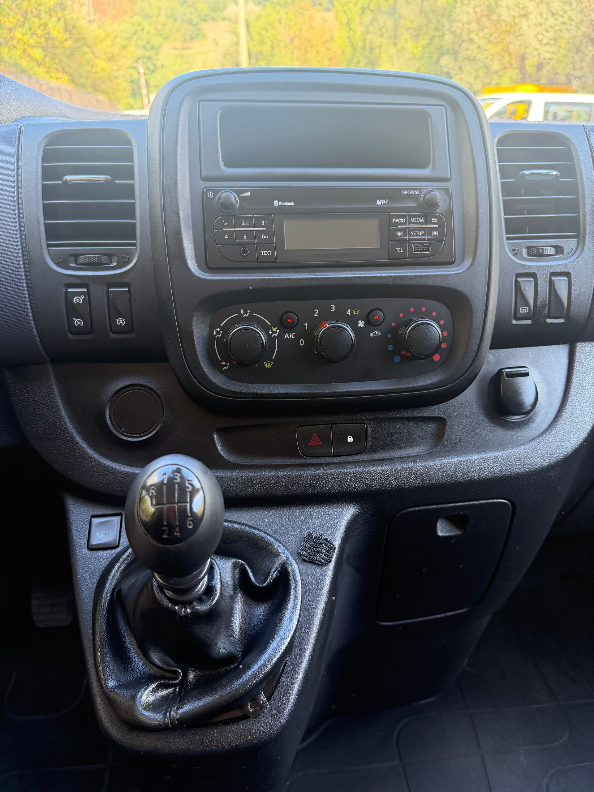 OPEL Vivaro 1.6 BiTurbo CDTI ecoFLEX 2.9t L1H1-image-9