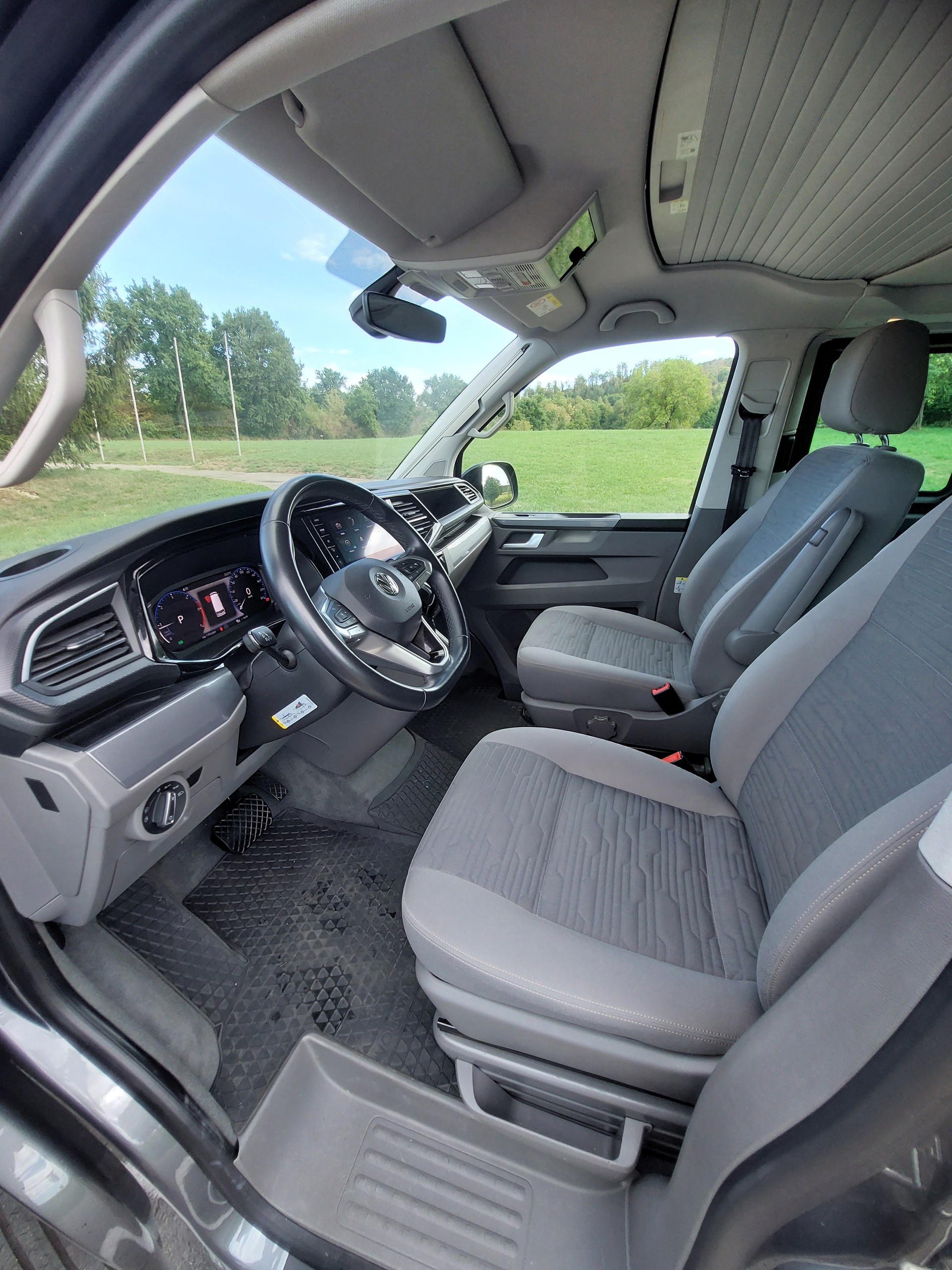 VW 2.0 TDI 150 Ocean Edition Liberty DSG-image-4