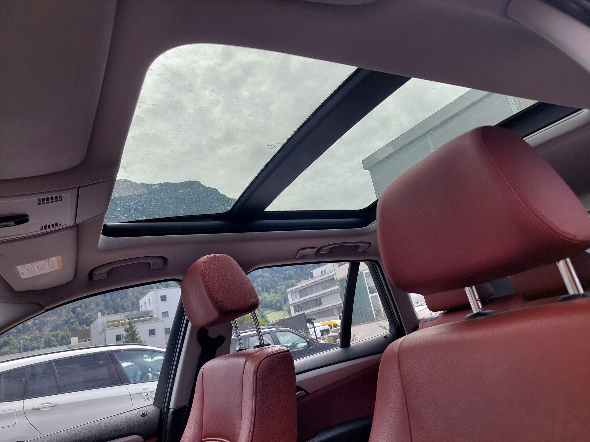 BMW X1 xDrive 20d-image-11