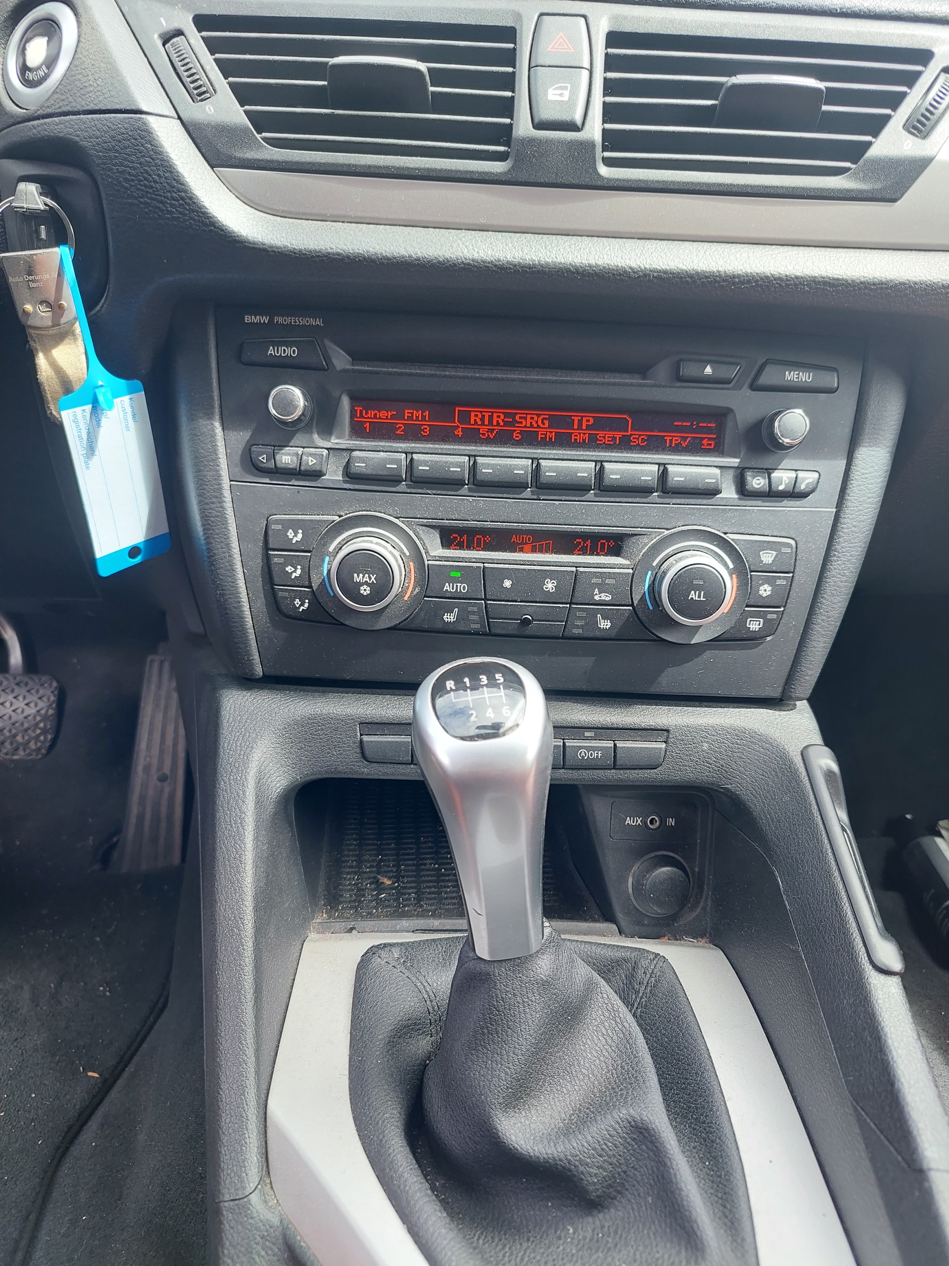 BMW X1 xDrive 20d-image-9