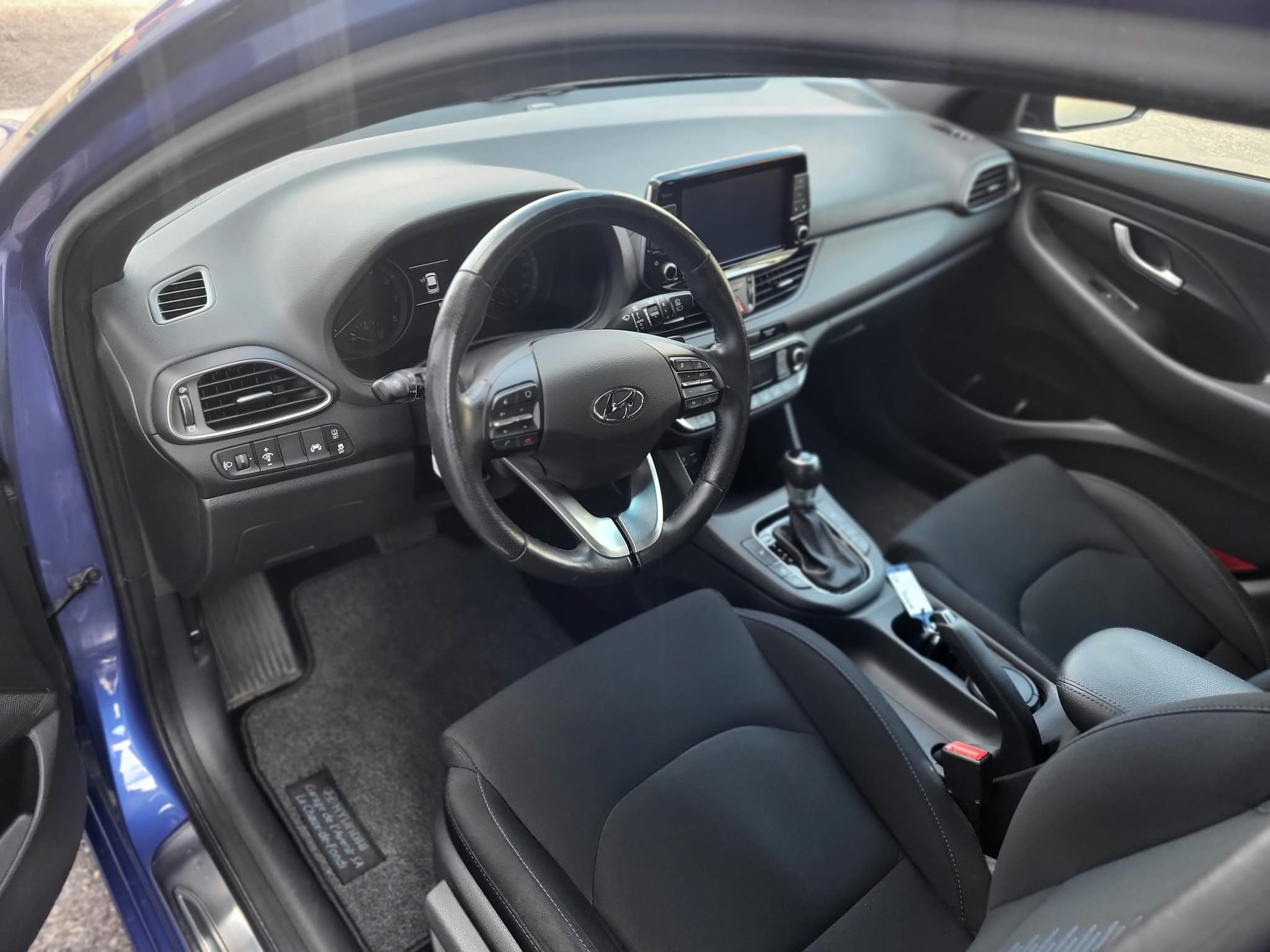 HYUNDAI i30 1.4 T-GDI Go Plus DCT-image-3