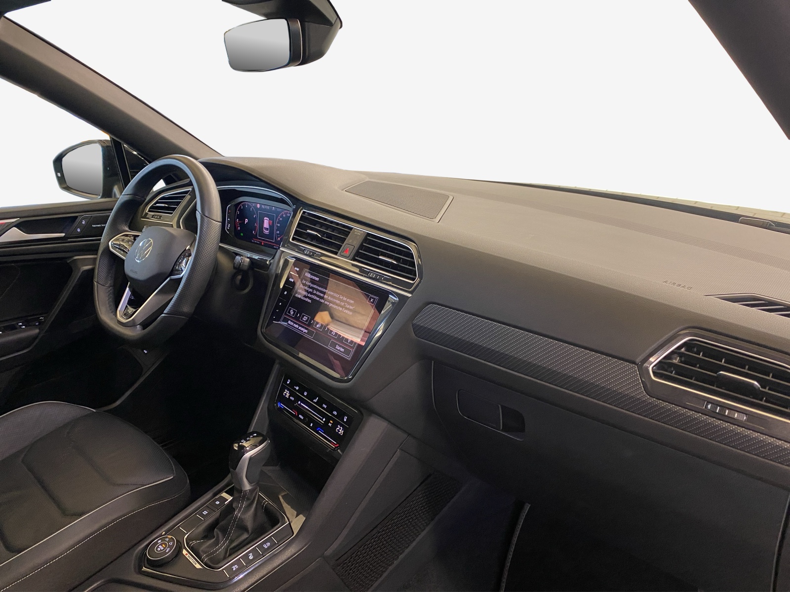 VW Tiguan Allspace 2.0TSI R-Line 4Motion DSG-image-13