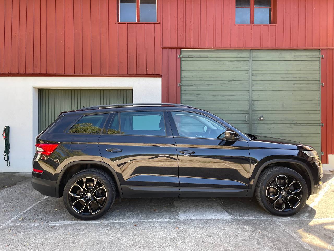 SKODA KODIAQ-image-3