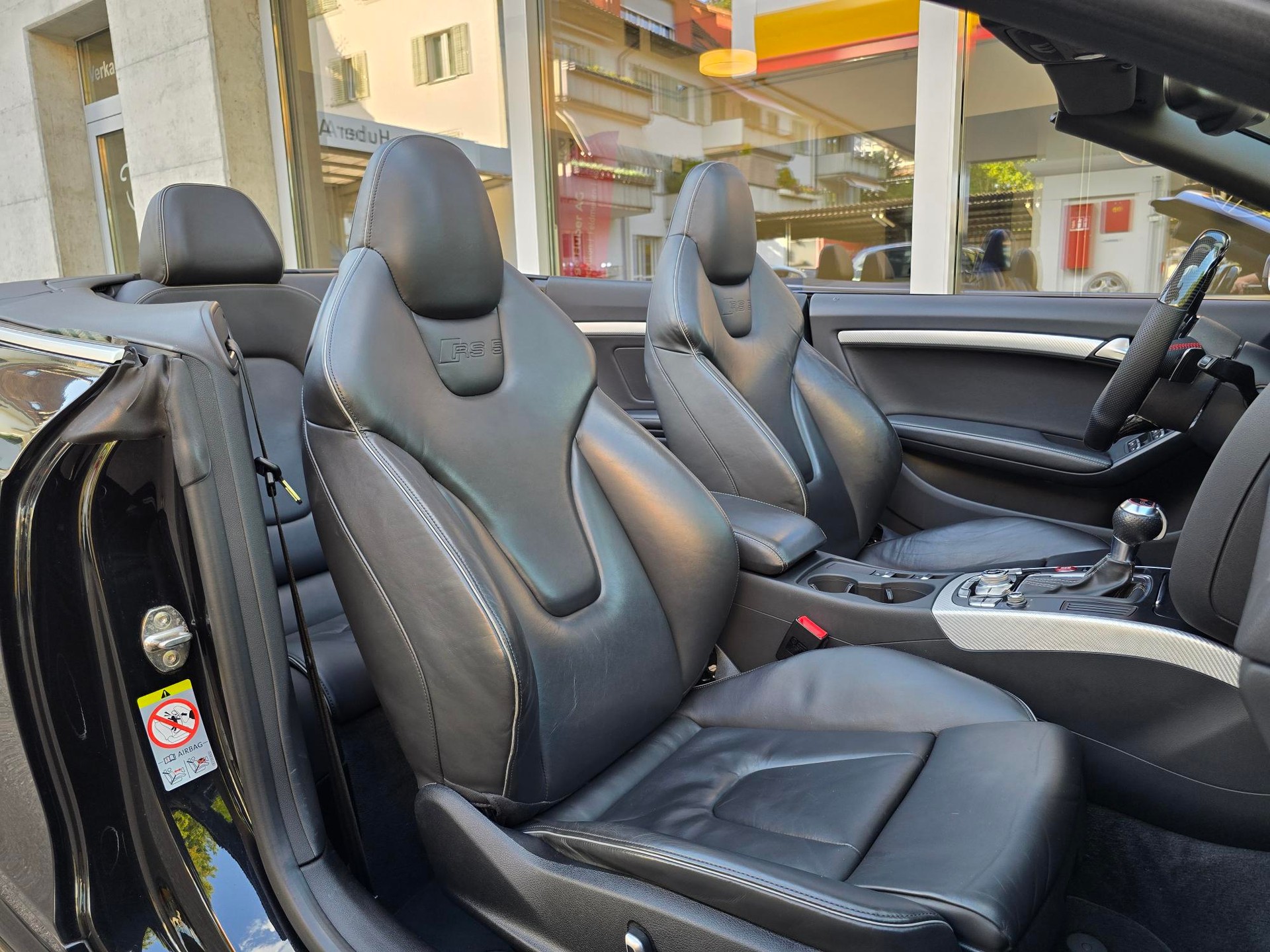 AUDI RS5 Cabrio 4.2 FSI quattro S-tronic-image-7
