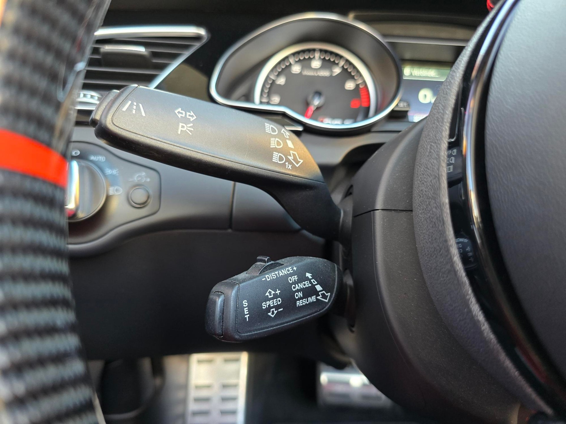 AUDI RS5 Cabrio 4.2 FSI quattro S-tronic-image-13