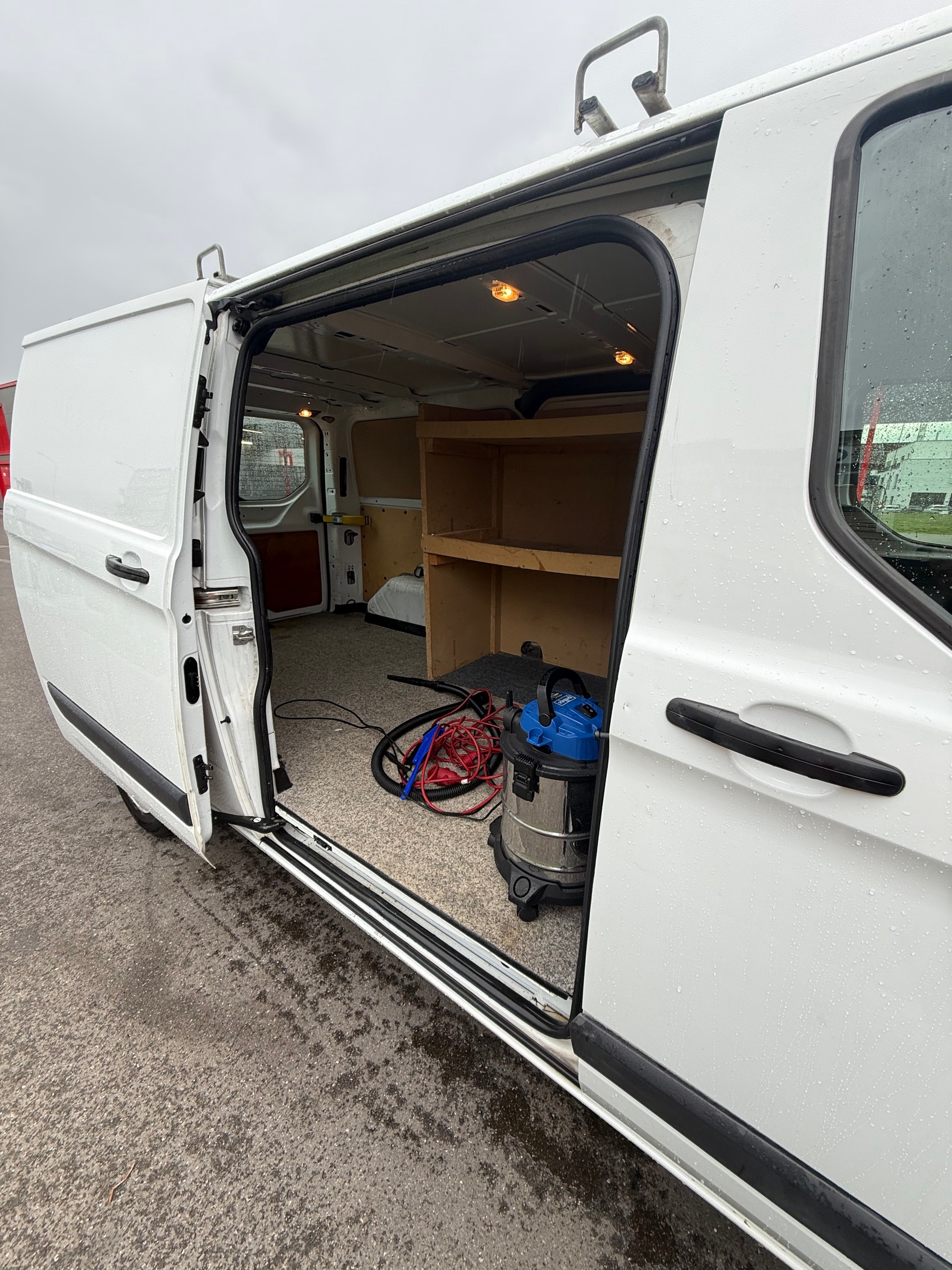 FORD Transit Custom Van 290 L2H1 Trend lange Version-image-10