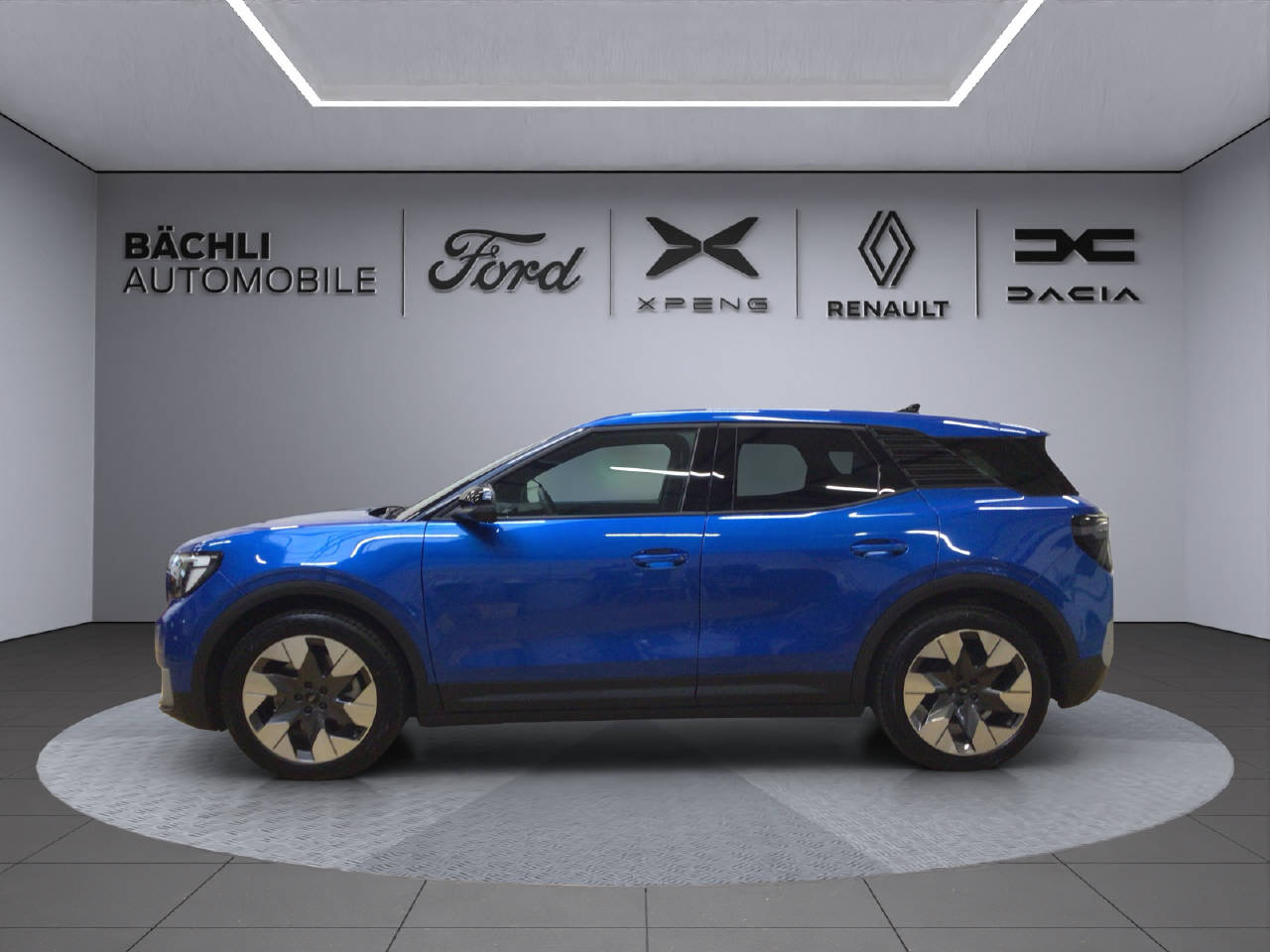 FORD Explorer Extended Range 76kWh Premium RWD-image-2